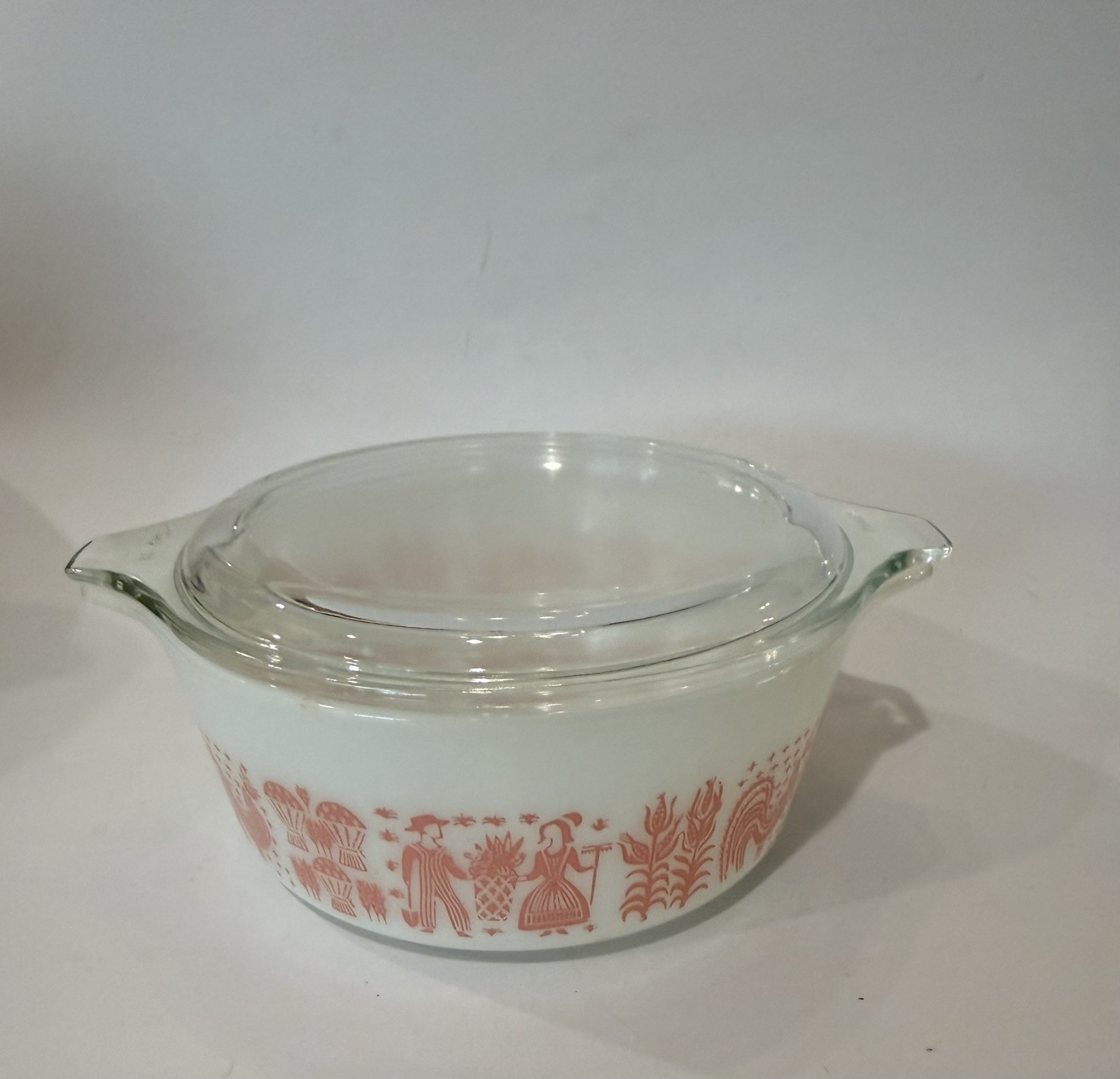 Vintage PYREX Pink Amish Butterprint #472 1.5 pt Casserole Dish with Lid Vintage PYREX Pink Amish Butterprint #472 1.5 pt Casserole Dish with Lid