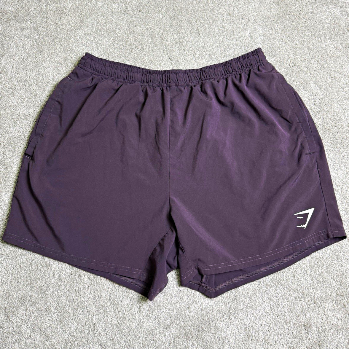 Gymshark Men\'s Athletic Shorts L Purple Solid Drawstring Elastic Waist Pockets Gymshark Men\'s Athletic Shorts L Purple Solid Drawstring Elastic Waist Pockets
