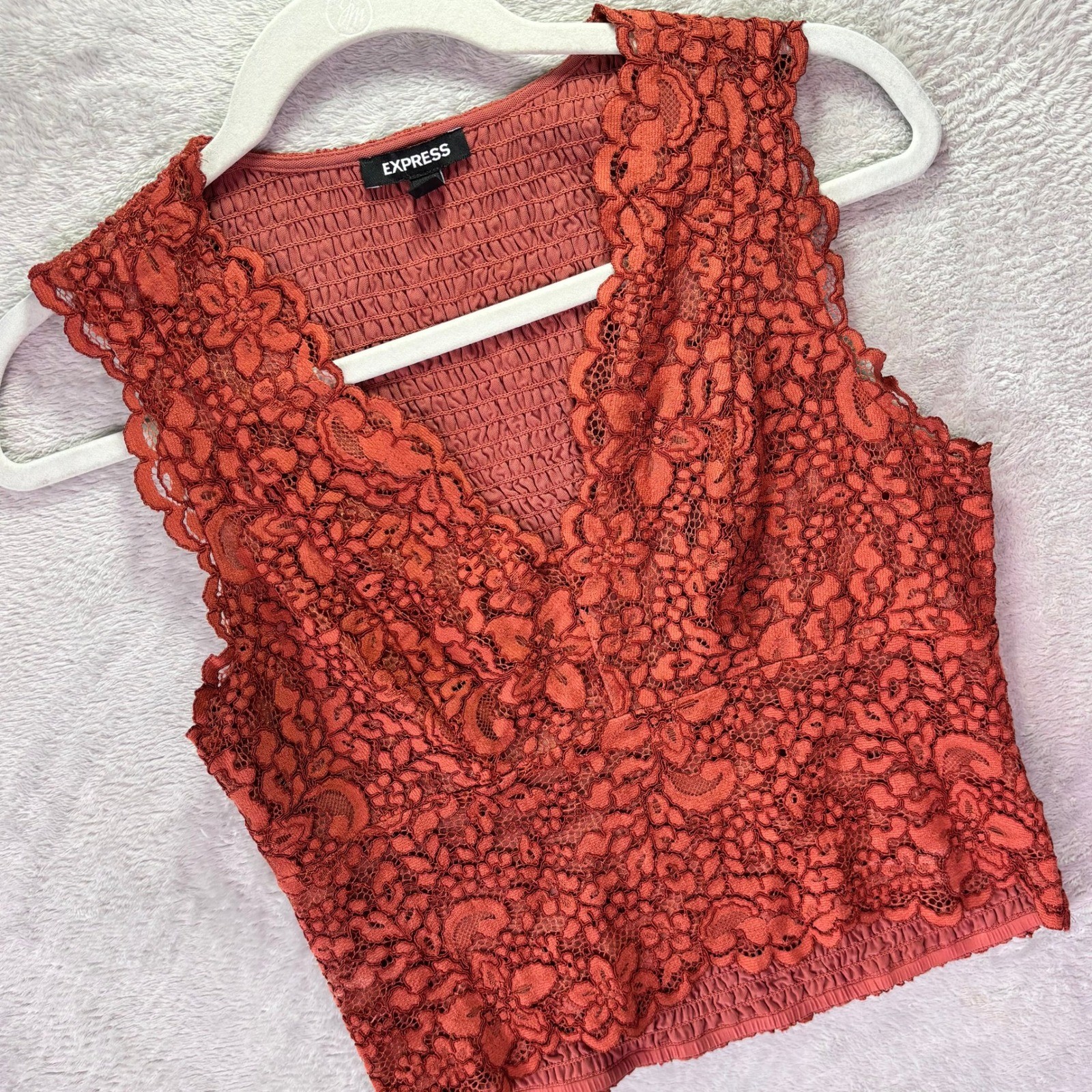Express Womens Top Size S Rust Orange Floral Lace Smocked V-Neck Crop Top