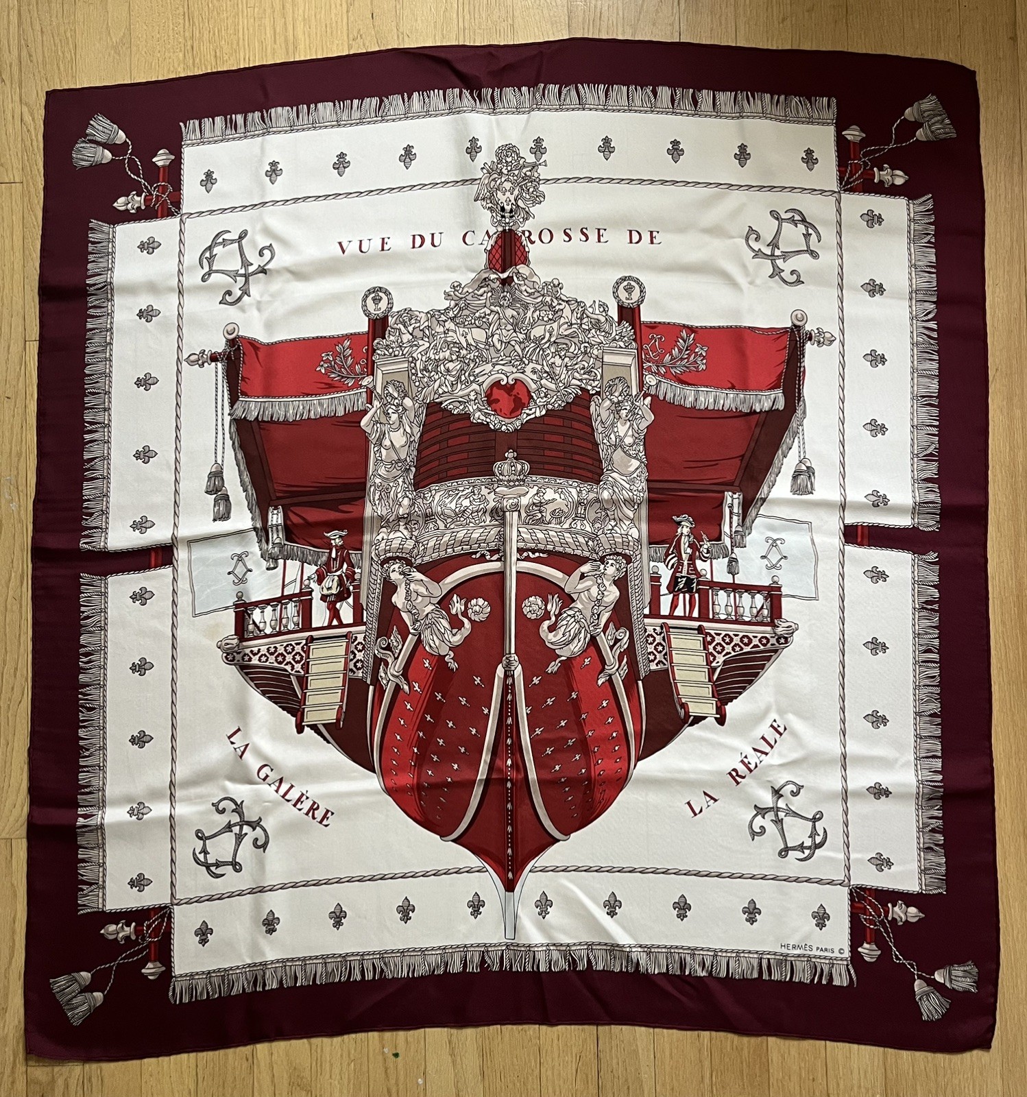 HERMES La Reale by Hugo Grygkar Silk Scarf 35” Vintage Burgundy France 90cm HERMES La Reale by Hugo Grygkar Silk Scarf 35” Vintage Burgundy France 90cm