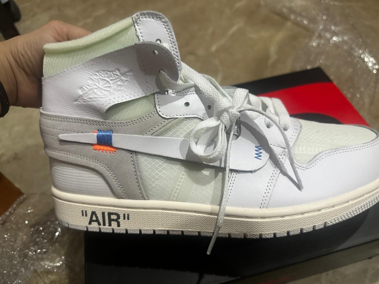 Off White AJ1 Alaska Style High Top Custom Sneakers White AA3834-100 Size 10 Off White AJ1 Alaska Style High Top Custom Sneakers White AA3834-100 Size 10