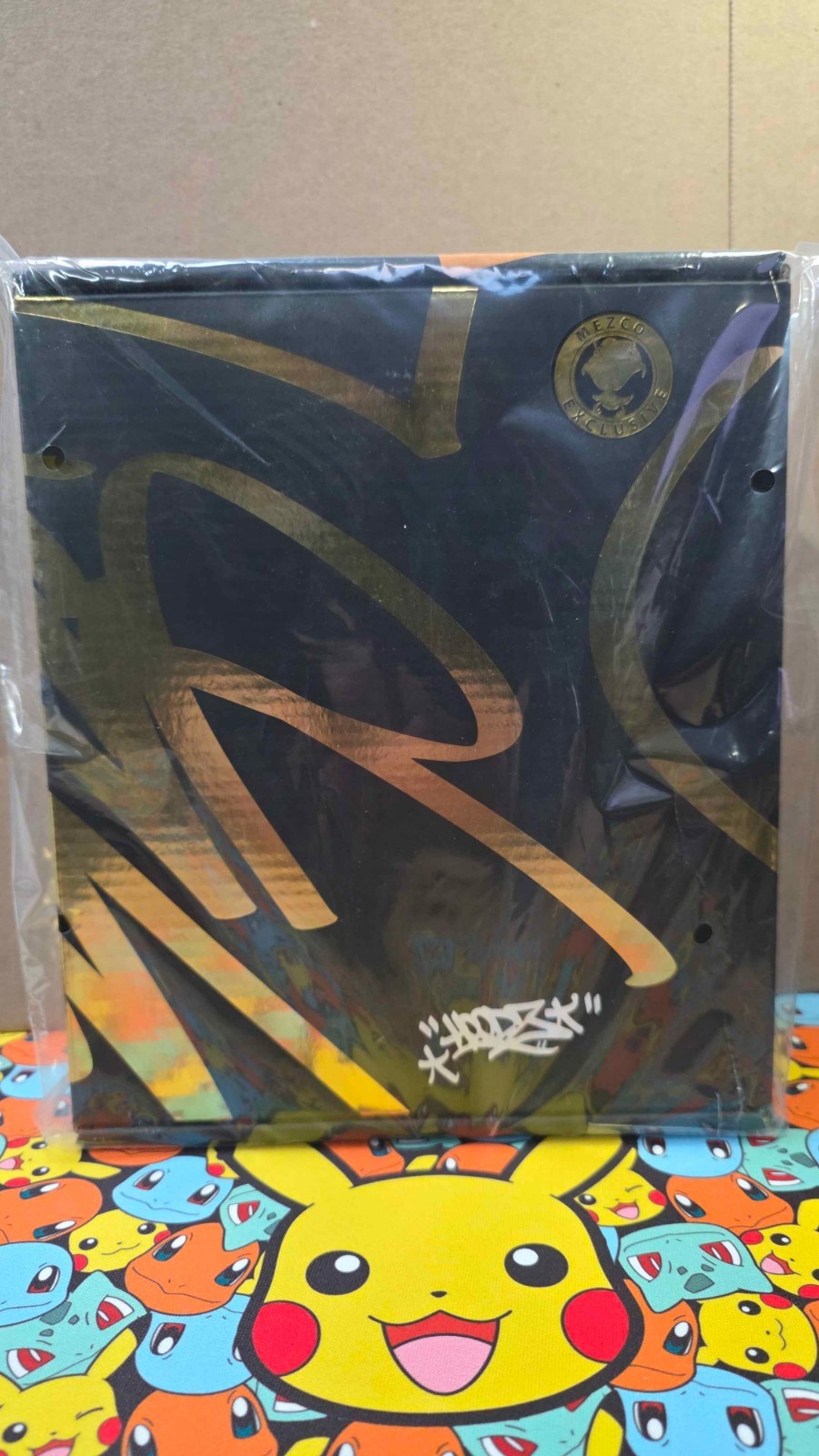 SDCC 2026 Mezco One 12 Hoodz Letterman Throwback Edition