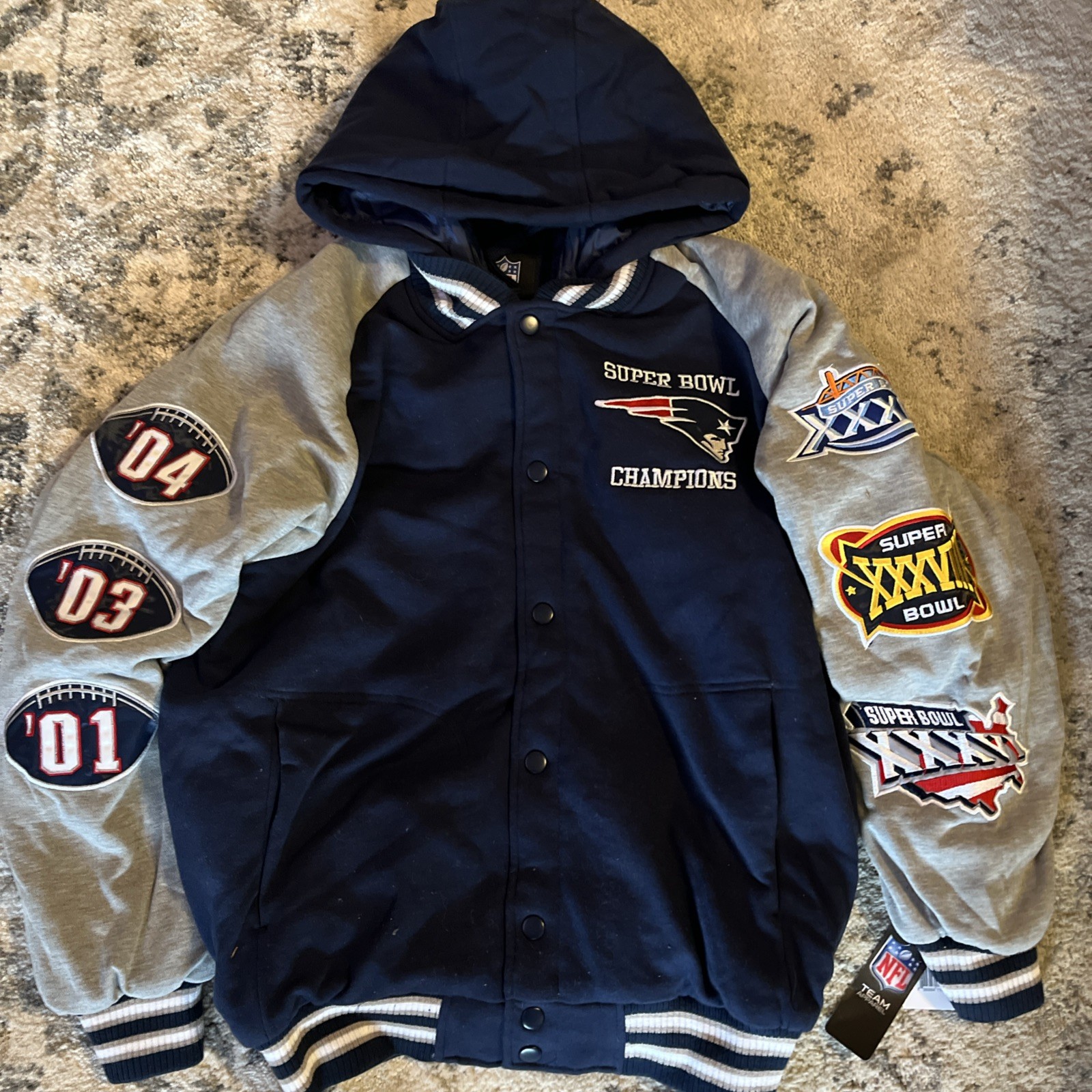 New England Patriots Super Bowl Champions Varsity Jacket NFL 2001 2003 2004 Sz L