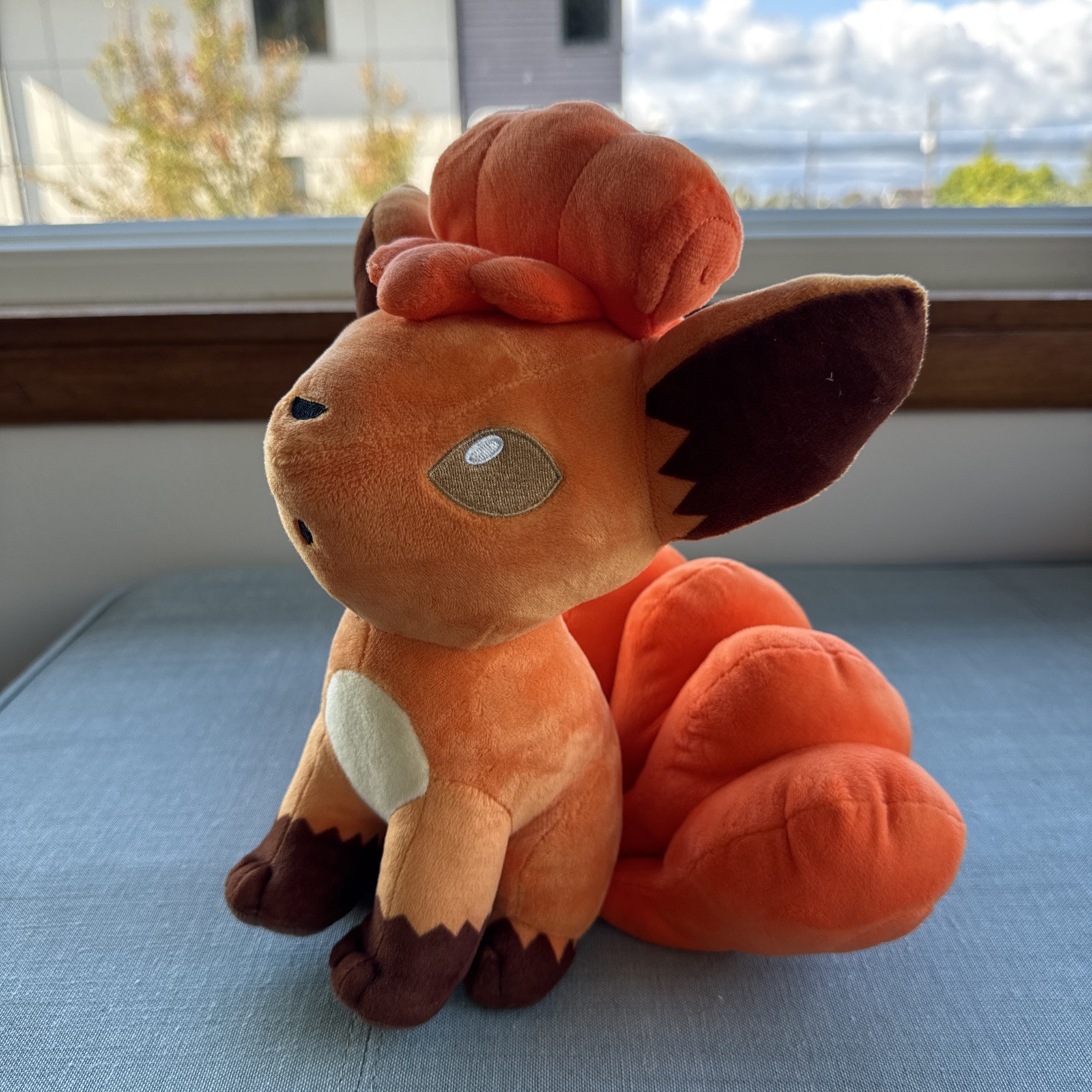 Rare Vintage 1997 Nintendo Pokemon Vulpix Plush 10\