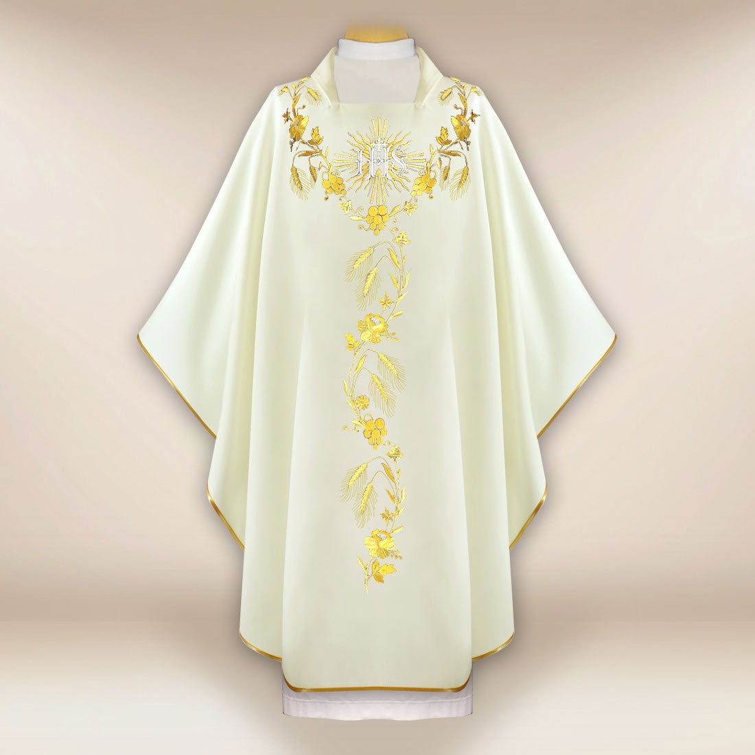 Embroidered Chasuble “Dominium”
