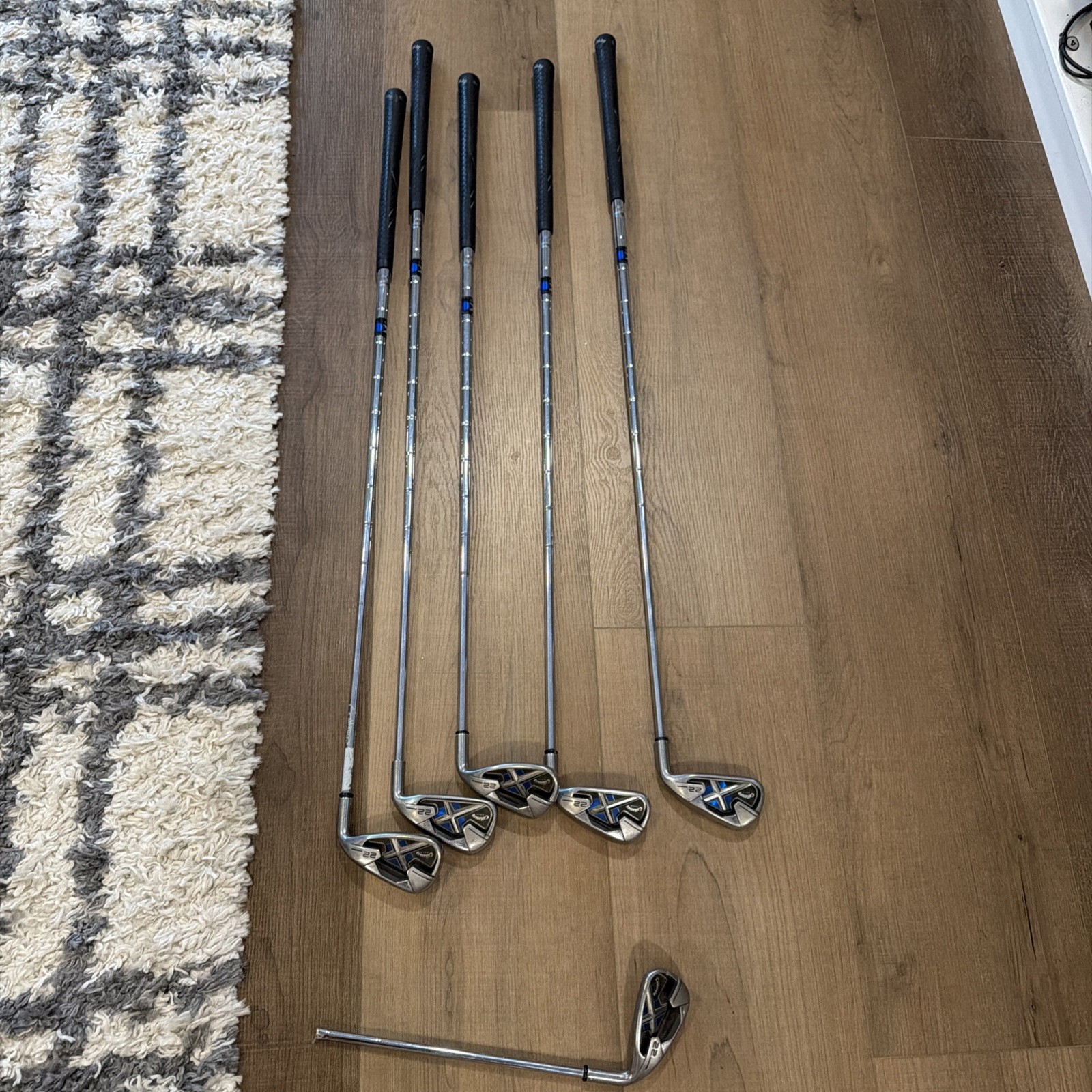 Callaway X-22 RH Irons - 3,4,6,8,PW, flex X SERIES