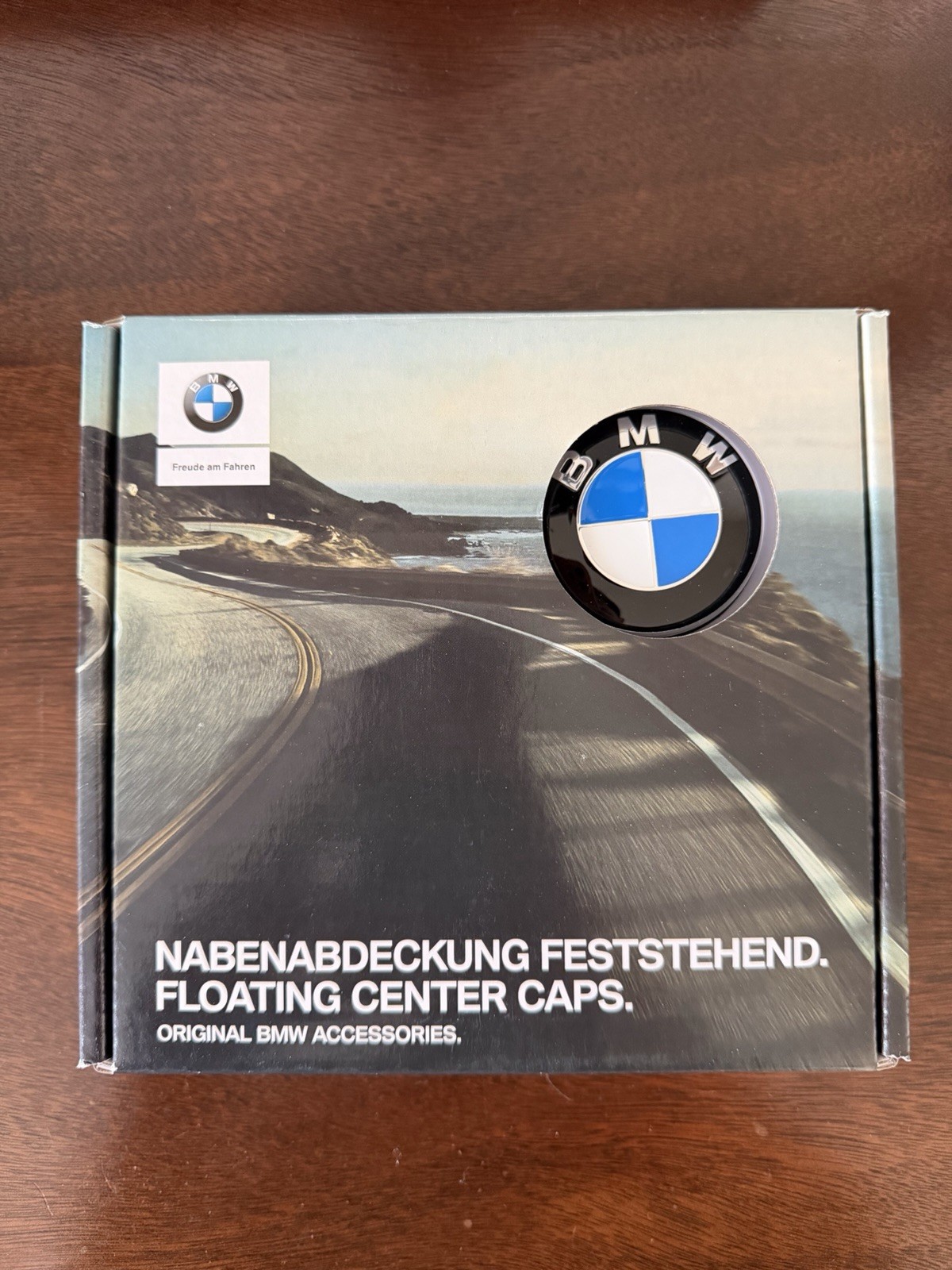 BMW Floating Center Caps - Blue & White BMW Floating Center Caps - Blue & White