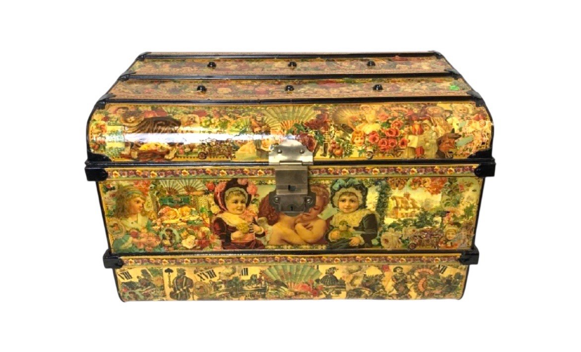 Antique J.L & Co. Victorian Decoupage Winter / Christmas Large Metal Chest Trunk Antique J.L & Co. Victorian Decoupage Winter / Christmas Large Metal Chest Trunk