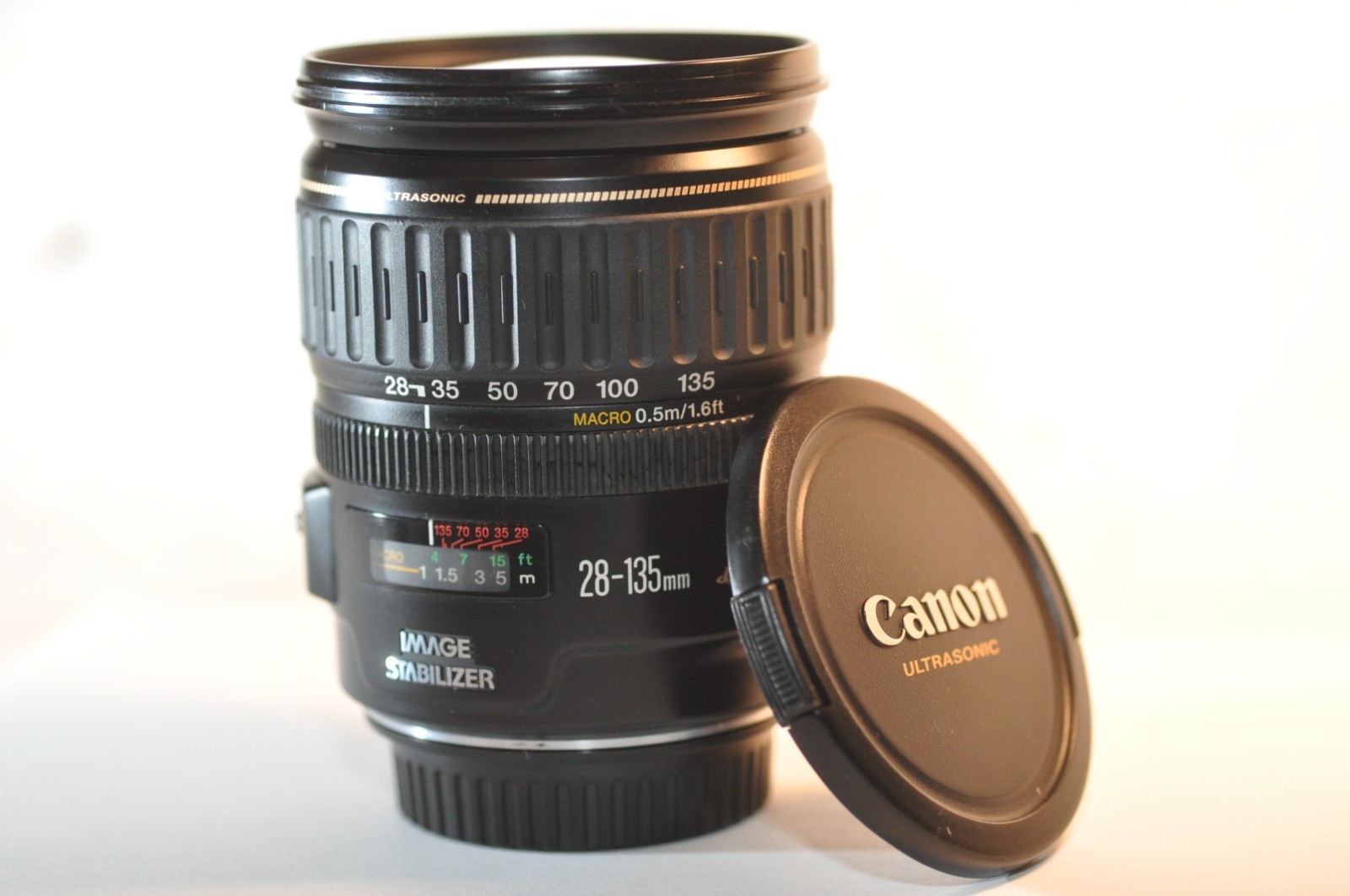 Canon EOS EF 28-135mm f/3.5-5.6 USM IS lens for EOS A2 90D 80D T8 T7 SL 7D 5D 6D