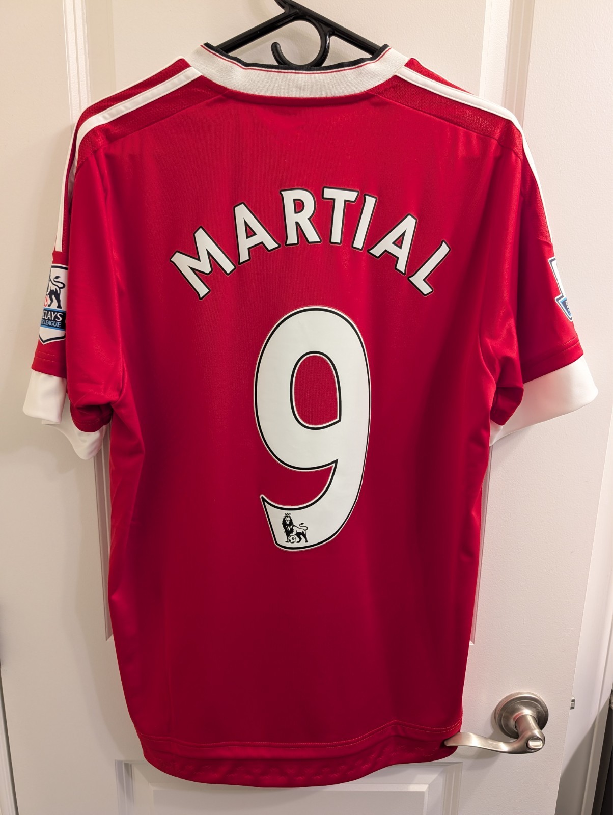 Adidas Manchester United 2015-16 Home Soccer Jersey Men Large #9 Martial Red Adidas Manchester United 2015-16 Home Soccer Jersey Men Large #9 Martial Red