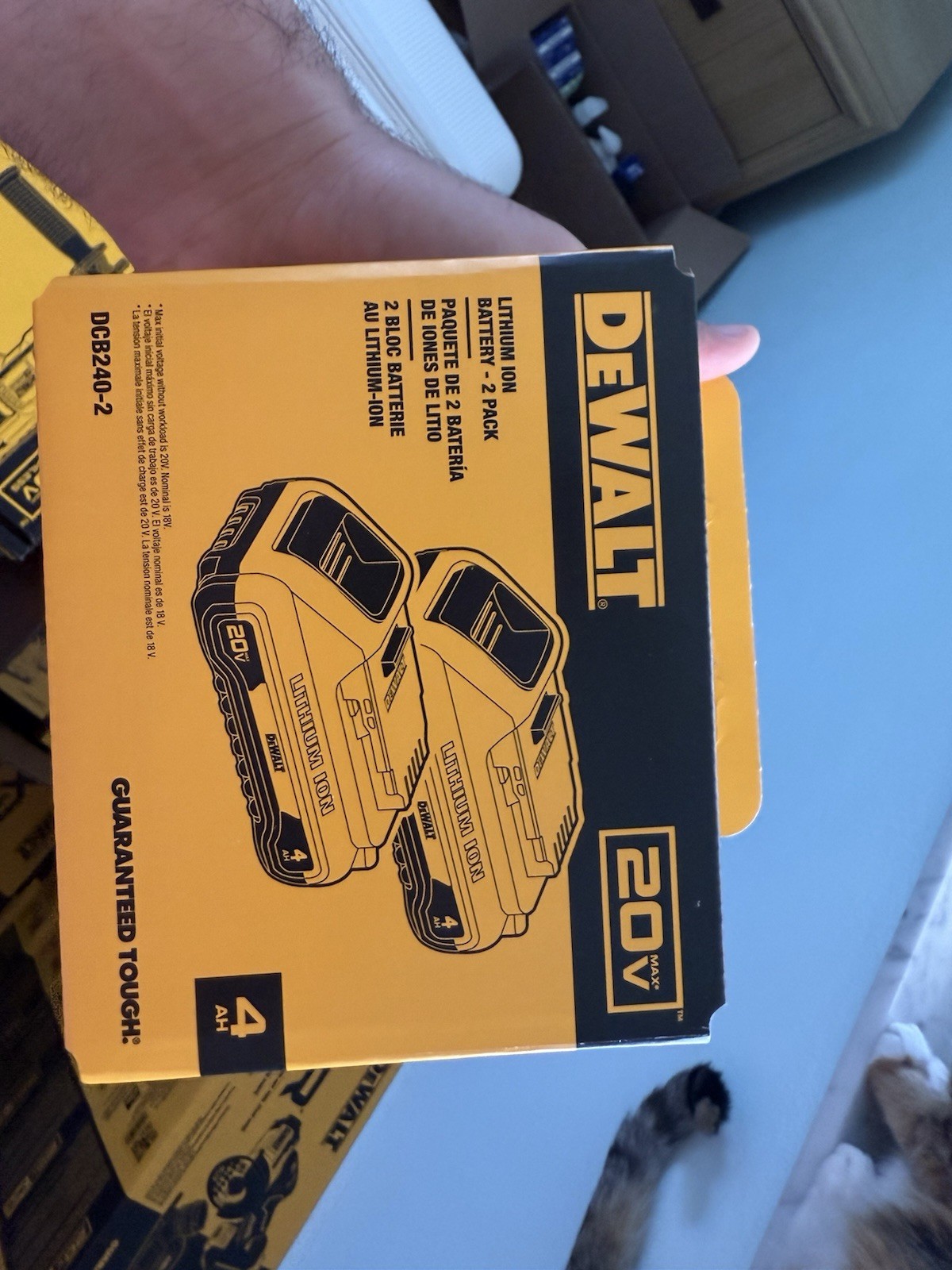 Brand New Genuine Dewalt 20V-Max Lithium Ion Battery 2 Pack 4AH DCB240-2 Brand New Genuine Dewalt 20V-Max Lithium Ion Battery 2 Pack 4AH DCB240-2