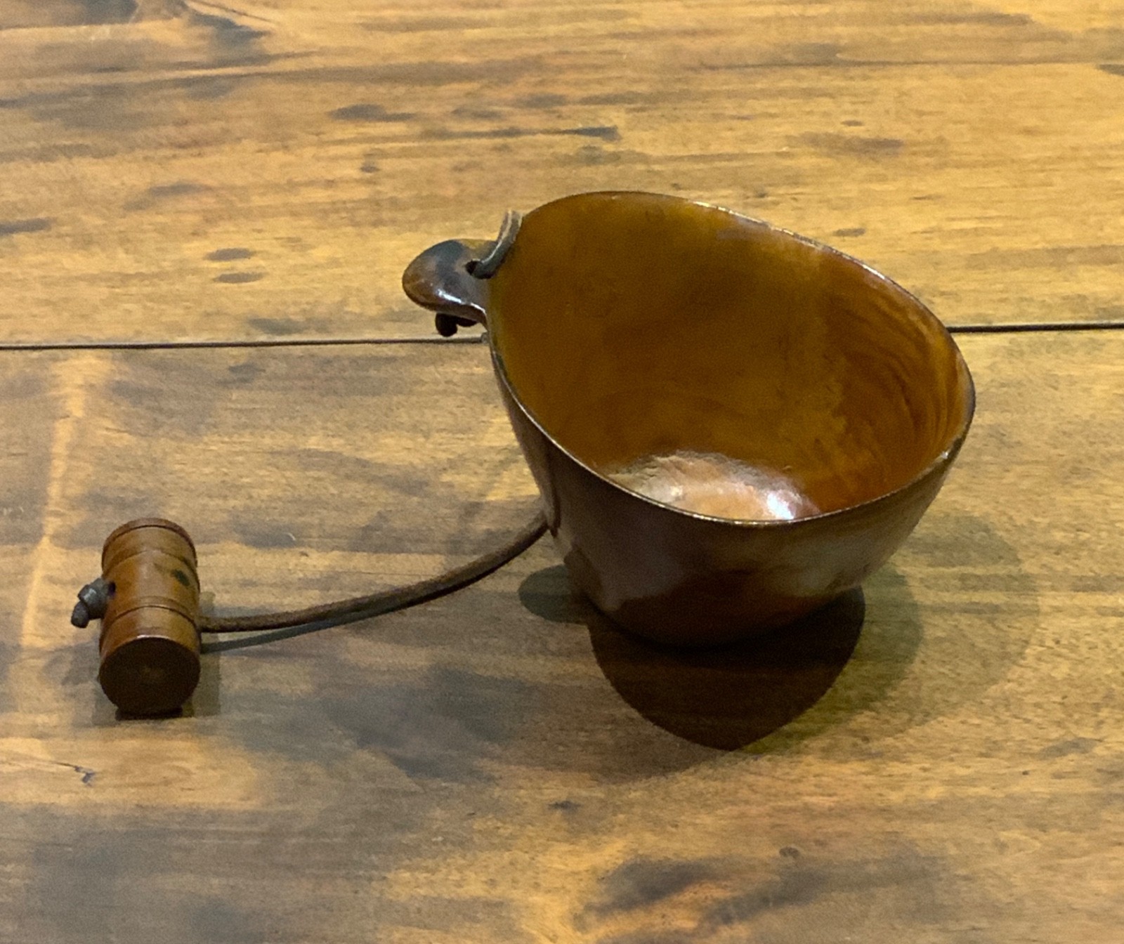 Canoe Cup with Barrel Toggle