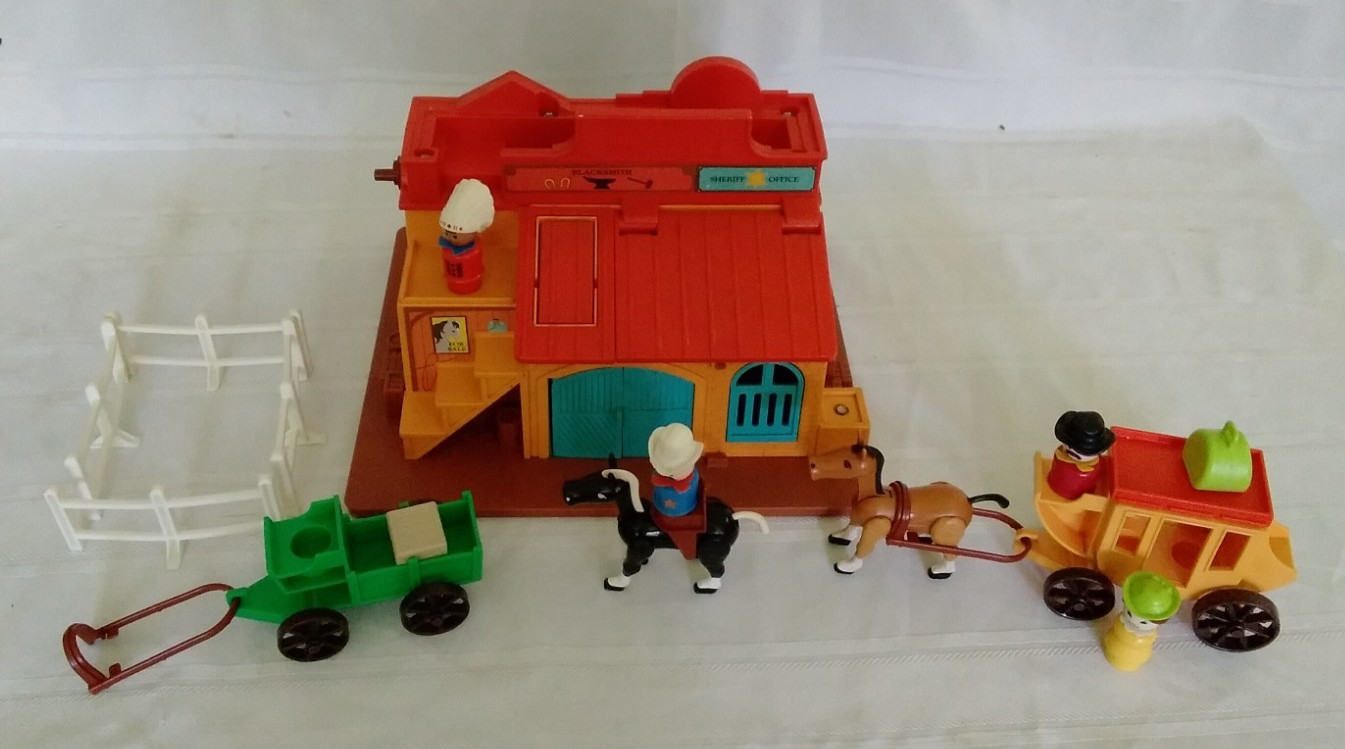 Fisher Price Vintage Little People Western Town COMPLETE  -  FPB011