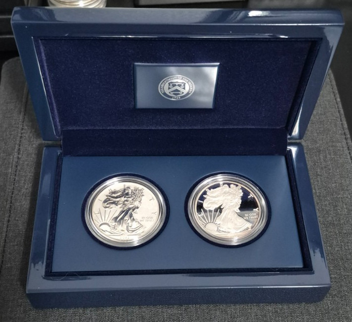 2012-S San Fran American Silver Eagle Proof & Reverse Proof Set of 2 Box & COA 2012-S San Fran American Silver Eagle Proof & Reverse Proof Set of 2 Box & COA
