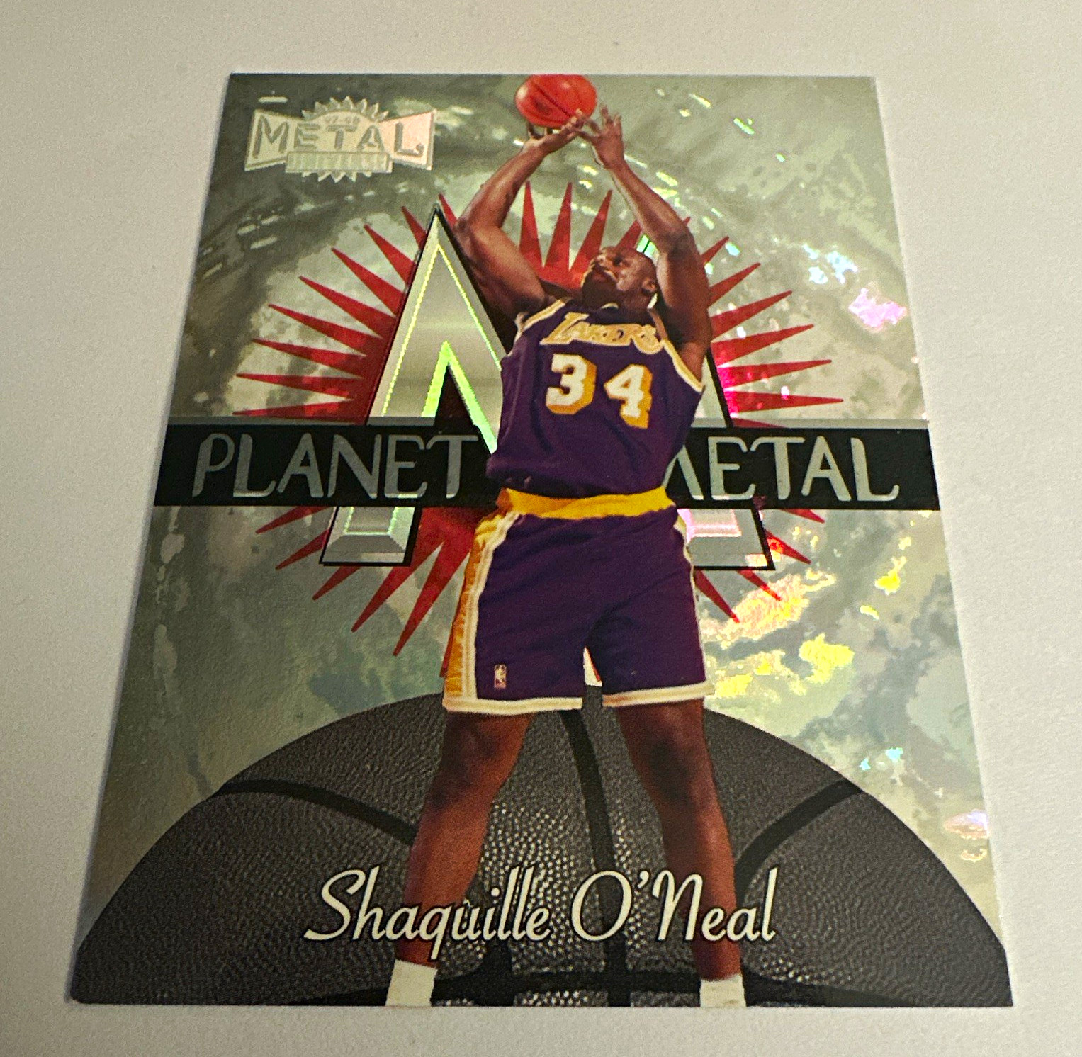 SkyBox Metal Universe 1997-98 Planet Metal Shaquille O\'Neal #4 PM Lakers