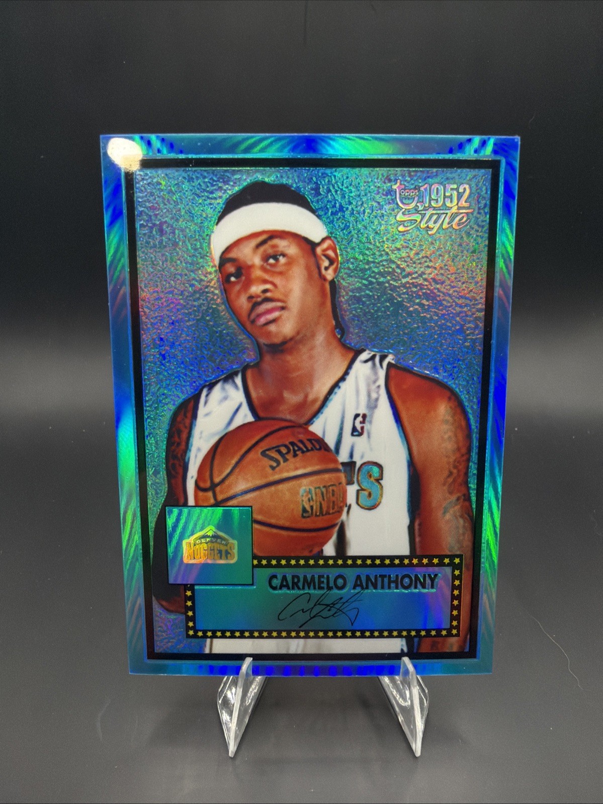 2005-06 Topps 1952 Style #6 Carmelo Anthony Chrome Blue Refractor /149 2005-06 Topps 1952 Style #6 Carmelo Anthony Chrome Blue Refractor /149