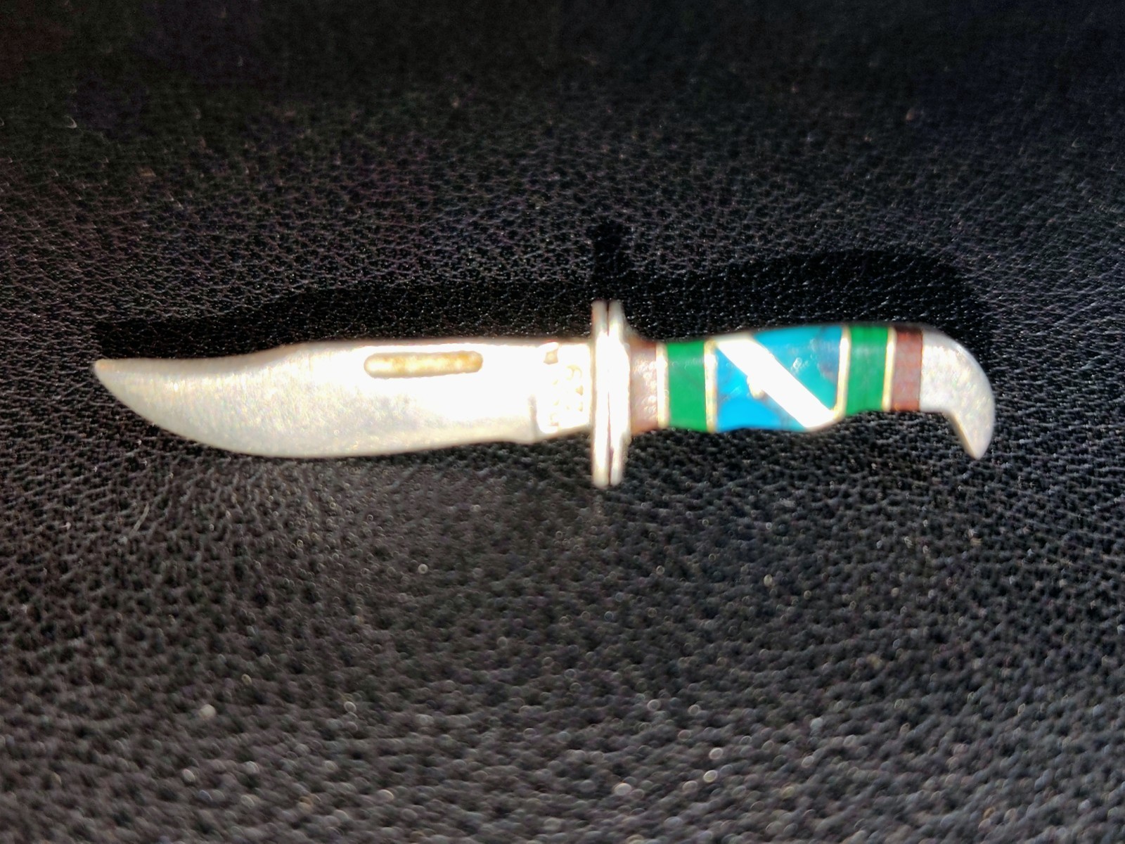 Vintage David Yellow Horse Buck Knife Tie Tack With Turquoise And Malachite Vintage David Yellow Horse Buck Knife Tie Tack With Turquoise And Malachite