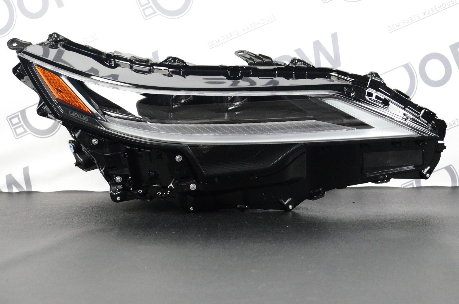 Perfect Canada Market 2023-2026 Lexus RX 350 Triple Beam LED Headlight Right OEM Perfect Canada Market 2023-2026 Lexus RX 350 Triple Beam LED Headlight Right OEM