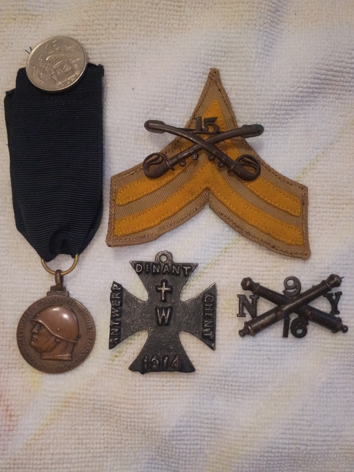 WW1 Era Military Medals Badges Lot of 5 WW1 WW1 Era Military Medals Badges Lot of 5 WW1