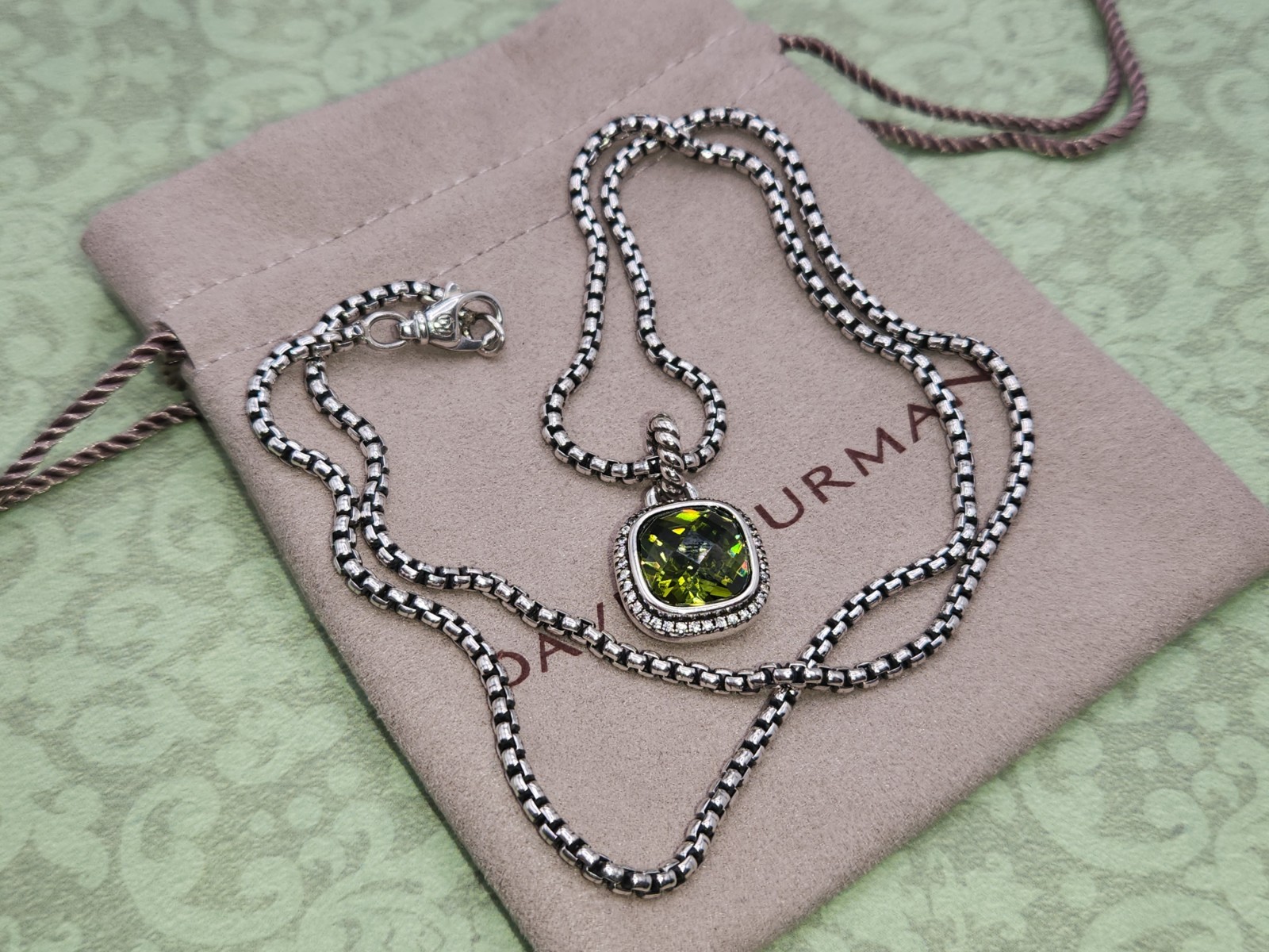 David Yurman Sterling Silver 925 Peridot & Diamond 15mm Albion Necklace 22\ David Yurman Sterling Silver 925 Peridot & Diamond 15mm Albion Necklace 22\