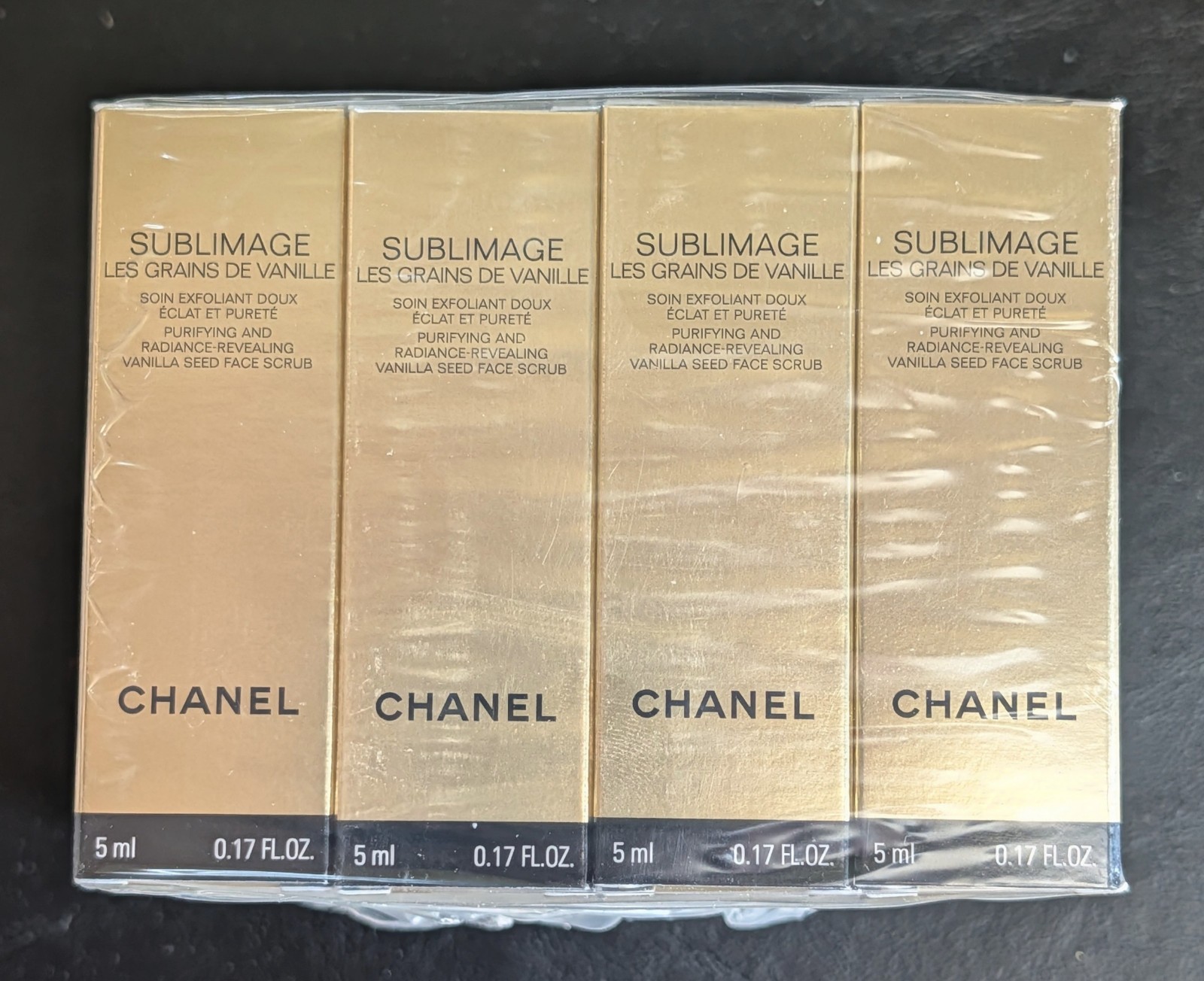 12xCHANEL Sublimage LES GRAINS DE VANILLE SEED FACE SCRUB 5ml/0.17oz Total 60ml 12xCHANEL Sublimage LES GRAINS DE VANILLE SEED FACE SCRUB 5ml/0.17oz Total 60ml