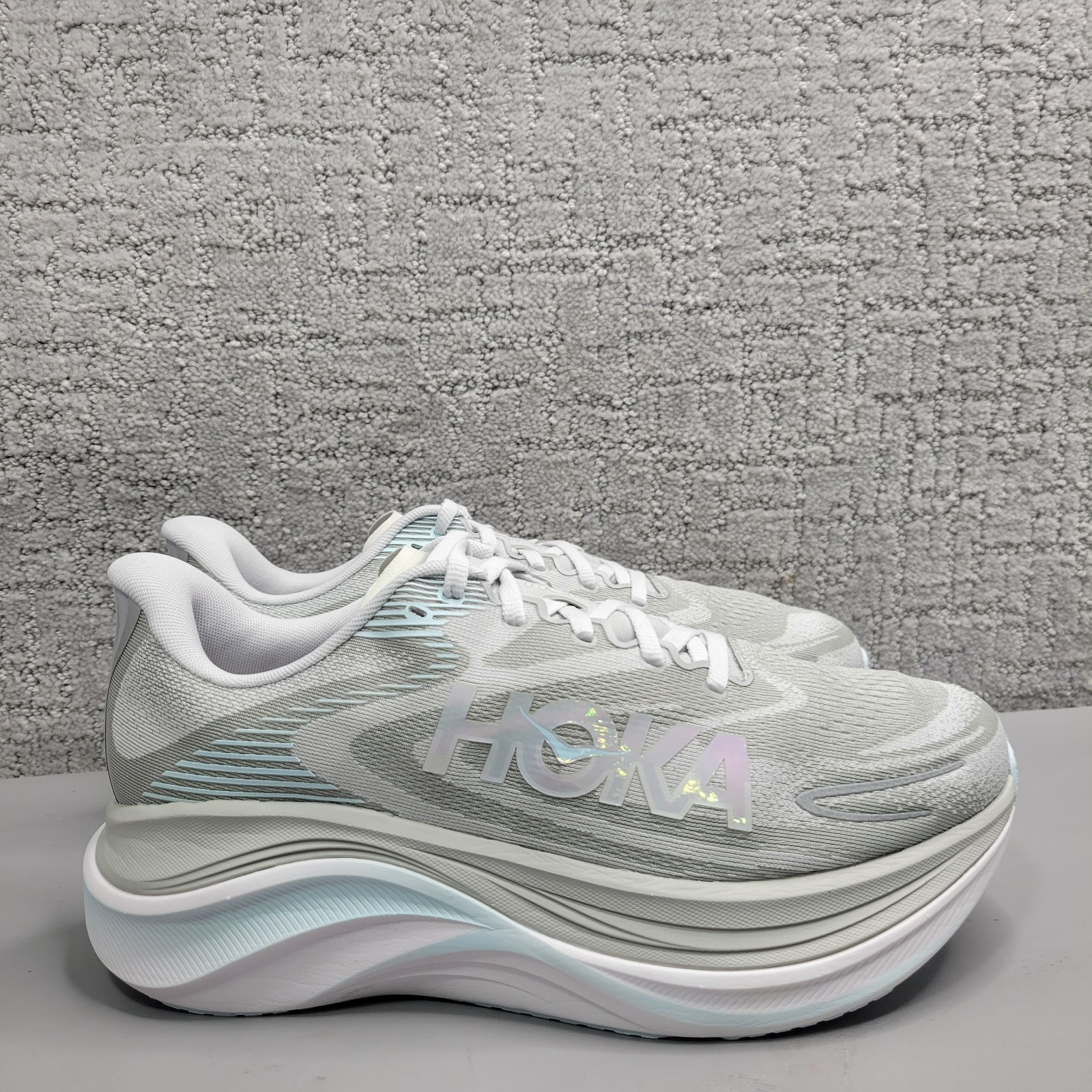Hoka One One Skyward X2 Women\'s Size US 9.5B Stardust / Glimmering Blue Sneakers