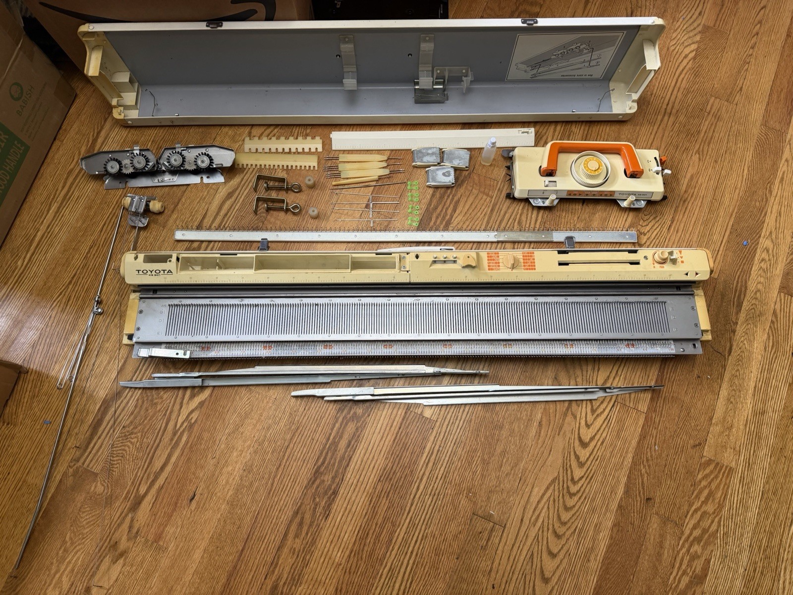 Vintage Toyota KS-901 Punched Card Knitting Machine  Made in Japan UNTESTED