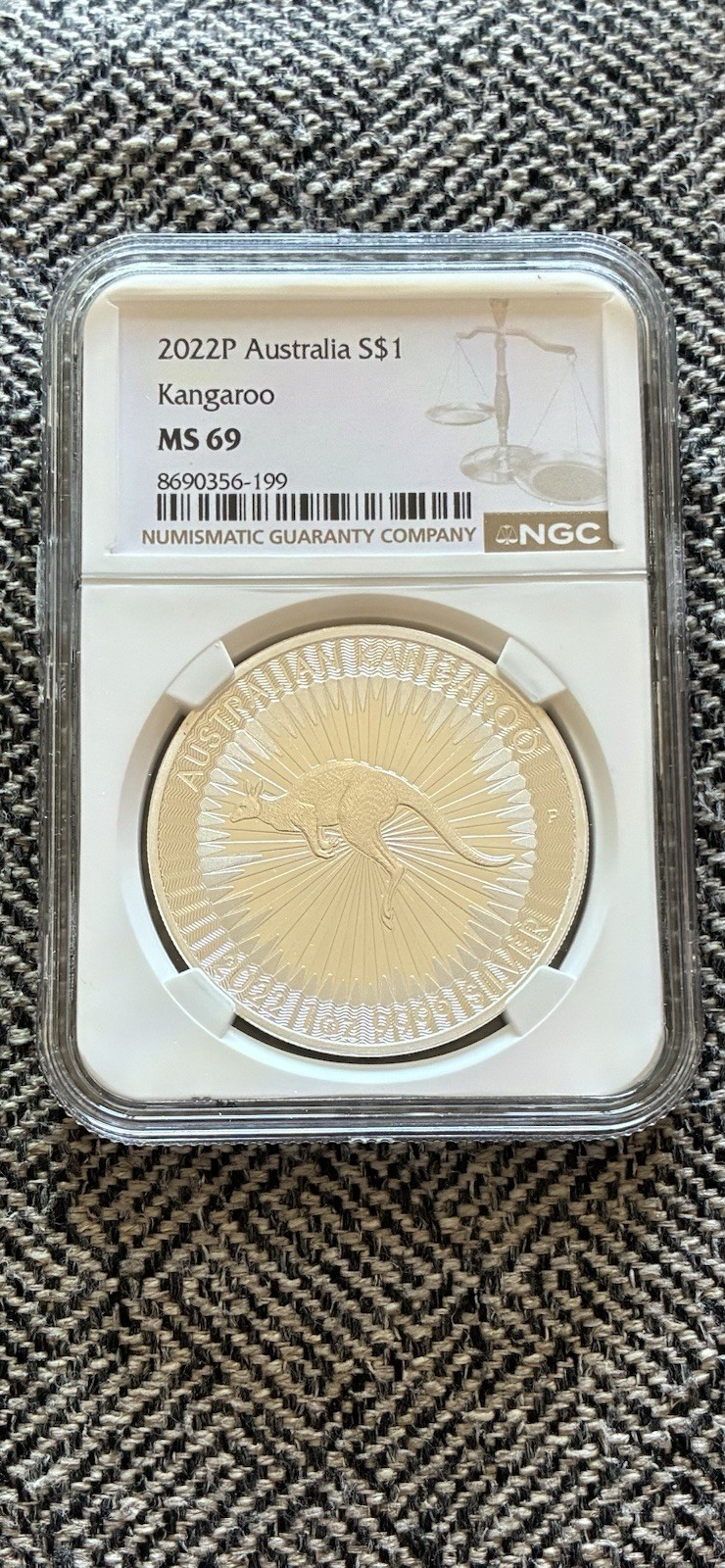 2022-P Australia Kangaroo 1 oz Silver NGC Certified MS69 🇦🇺 Perth Mint BU 2022-P Australia Kangaroo 1 oz Silver NGC Certified MS69 🇦🇺 Perth Mint BU