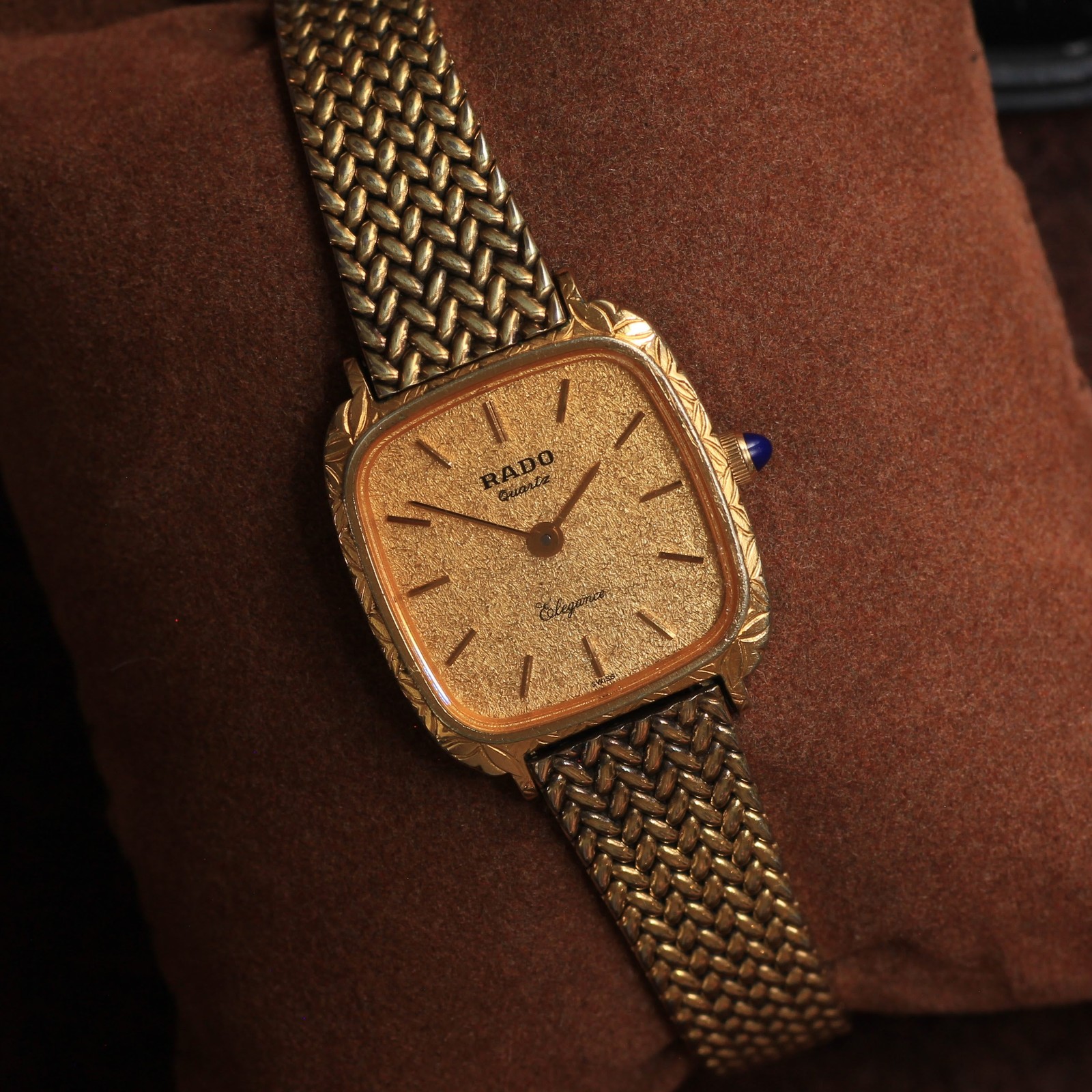 Vintage Swiss Rado Elegance Quartz Womens Watch - 133.9001.2
