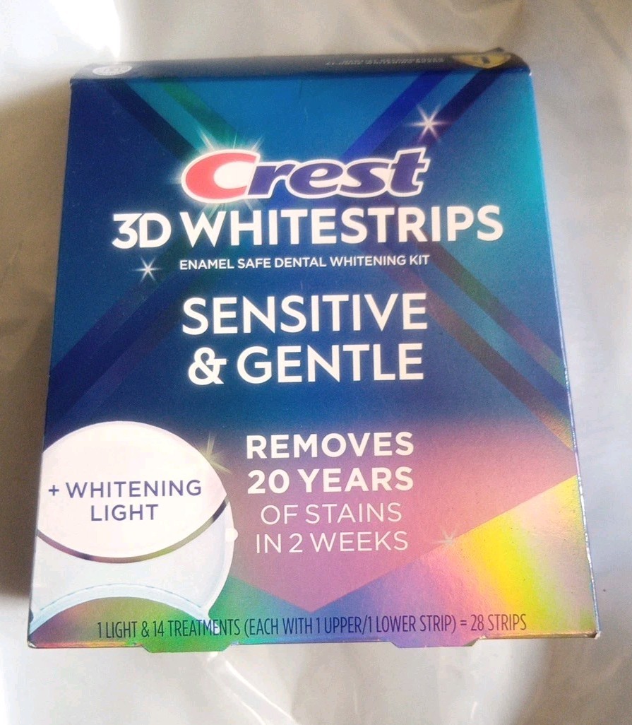 SALE Crest 3D Whitestrips Sensitive + Gentle W/Light USA 09/2027 SALE Crest 3D Whitestrips Sensitive + Gentle W/Light USA 09/2027