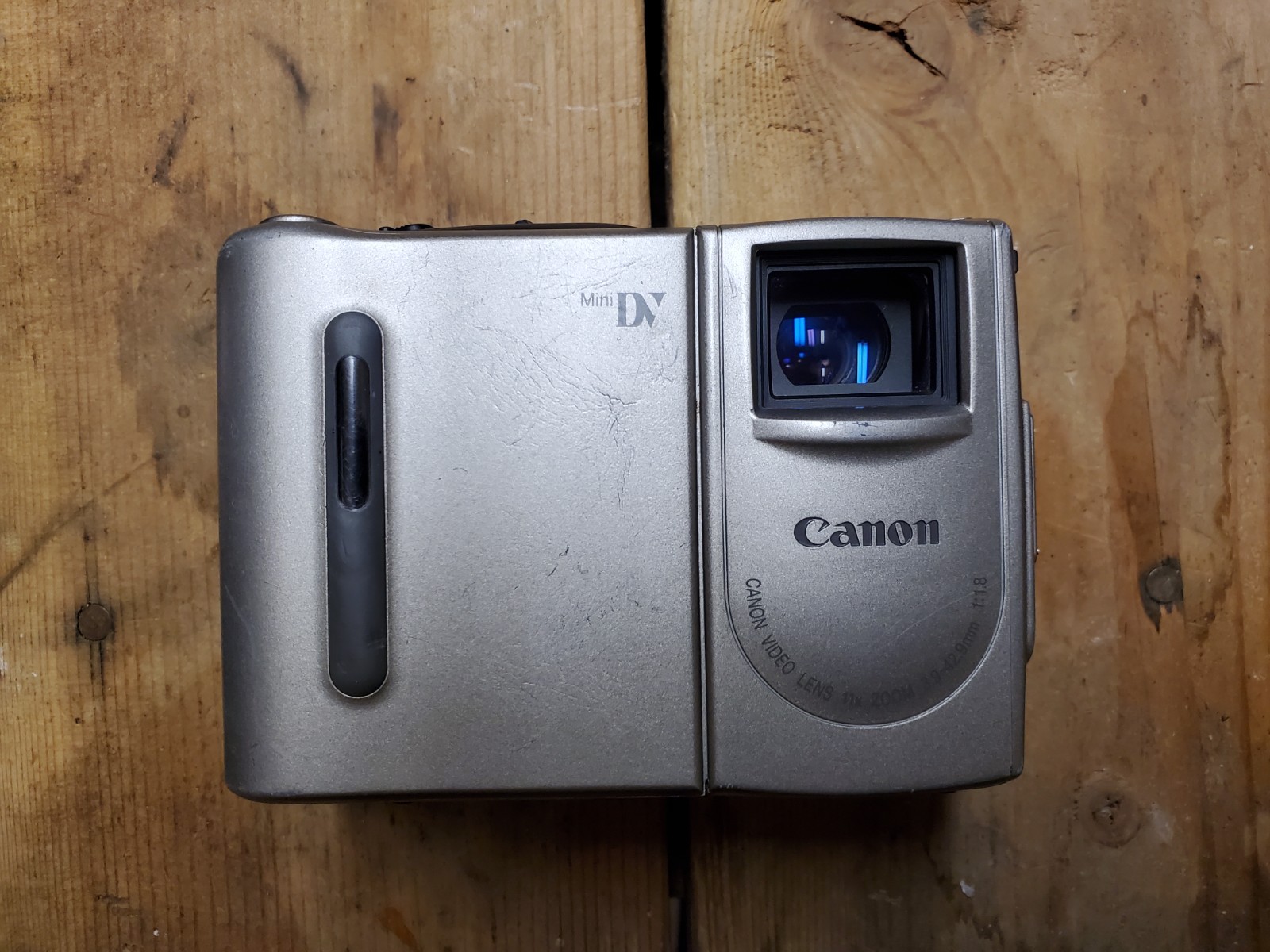 RARE EARLY SAMPLE UNIT Canon ZR/CV11 MiniDV PRE-RELEASE? UNBADGED JAN 1998