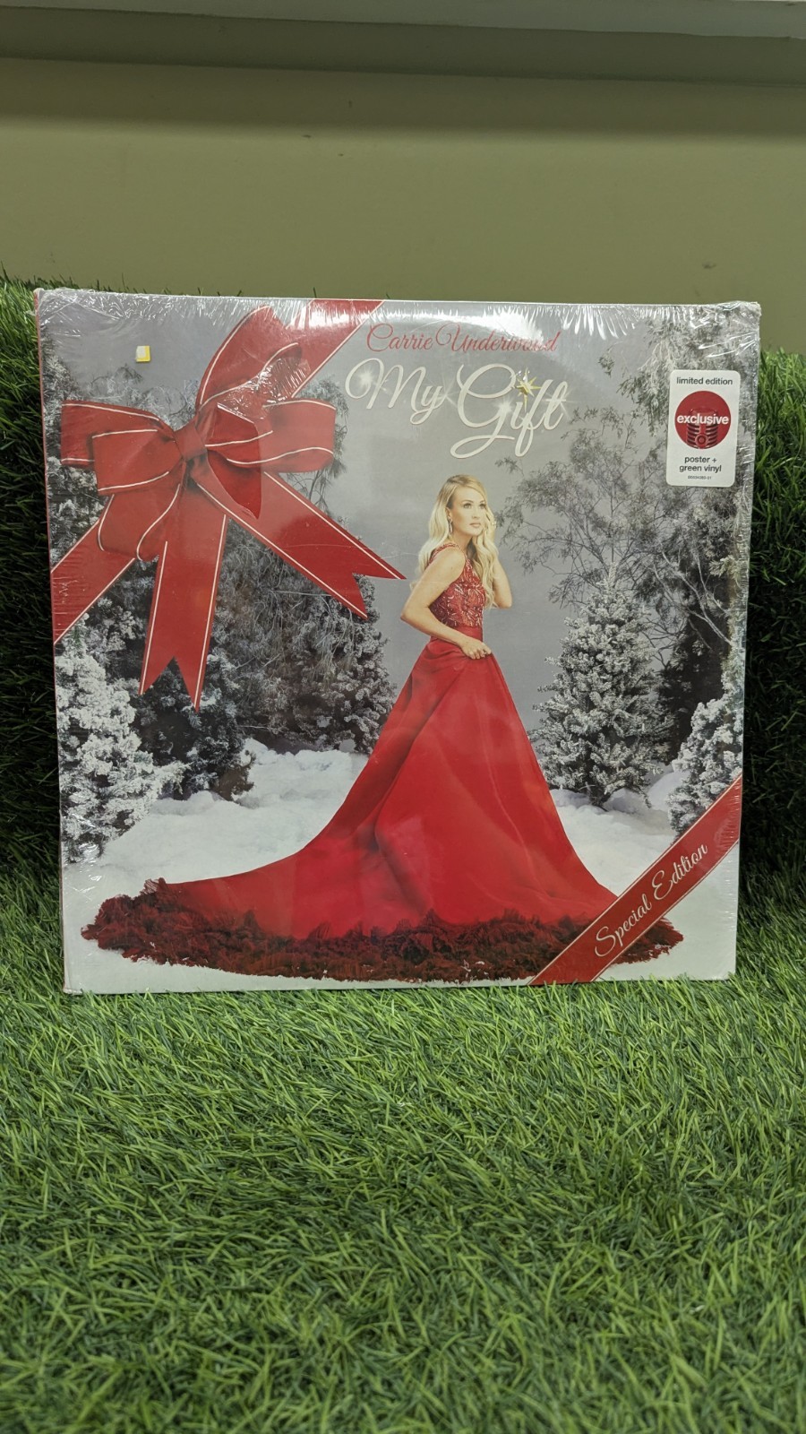New Carrie Underwood - My Gift Exclusive Limited Edition Target W/ Poster Sealed New Carrie Underwood - My Gift Exclusive Limited Edition Target W/ Poster Sealed