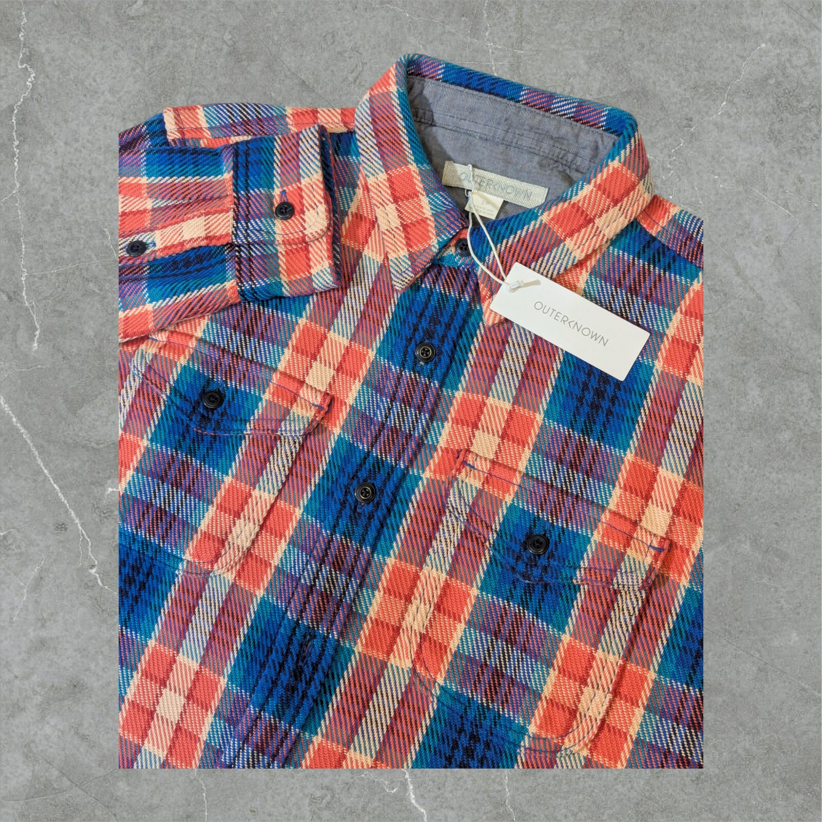 NEW Outerknown Blanket Shirt Men Small Button Long Sleeve Watermelon Plaid Red NEW Outerknown Blanket Shirt Men Small Button Long Sleeve Watermelon Plaid Red