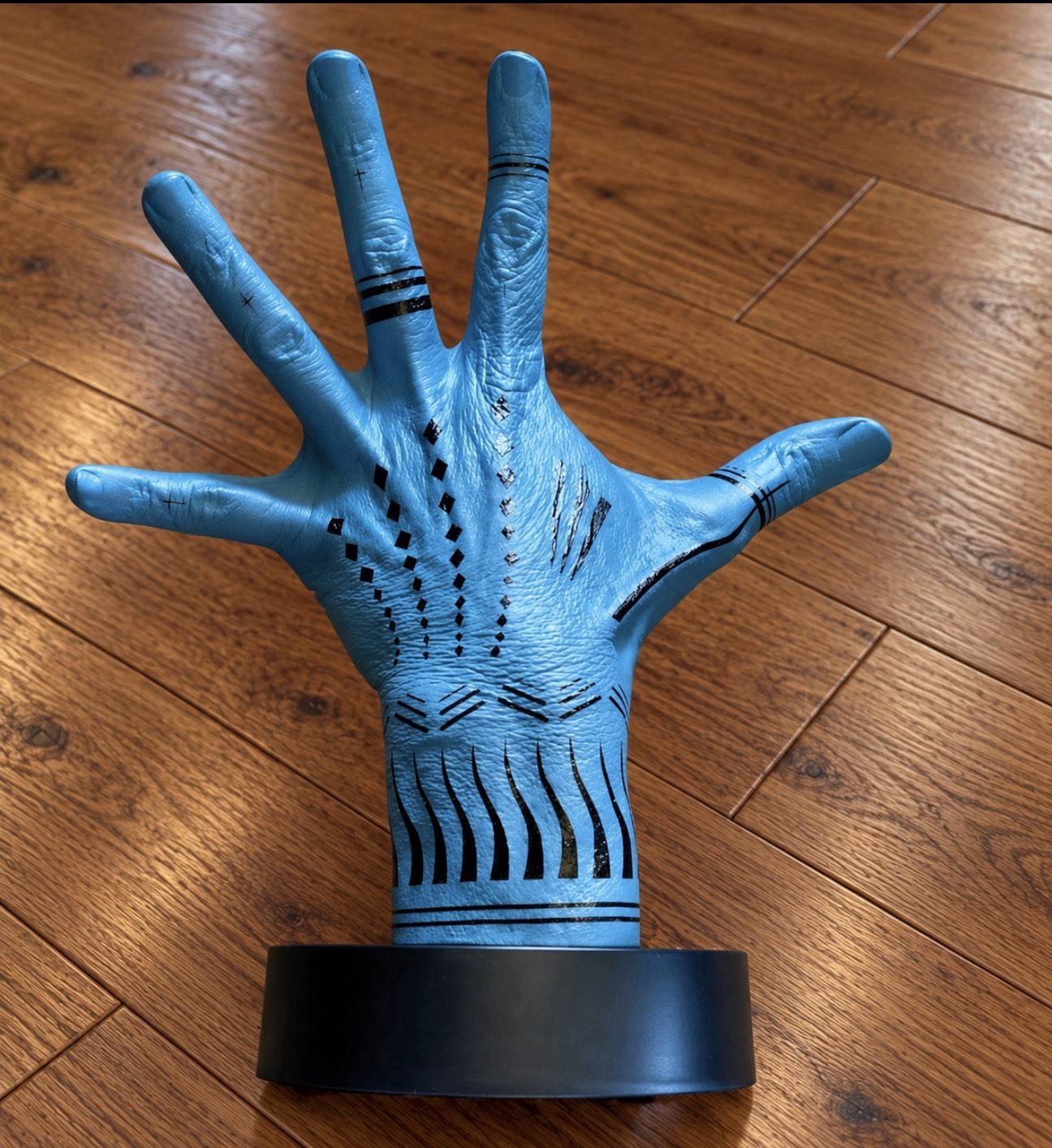 Danny Elfman Signed Light Up Elf Hand Sold Out Rare Hollywood Bowl 11/2 NO BOX Danny Elfman Signed Light Up Elf Hand Sold Out Rare Hollywood Bowl 11/2 NO BOX