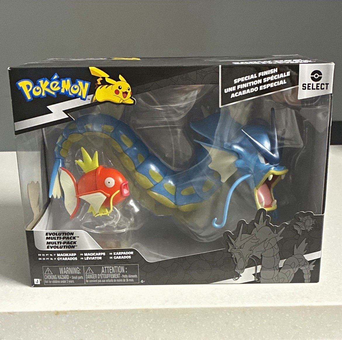 Jazwares Pokémon Select Special Finish Evolution Multi-Pack Magikarp & Gyarados Jazwares Pokémon Select Special Finish Evolution Multi-Pack Magikarp & Gyarados