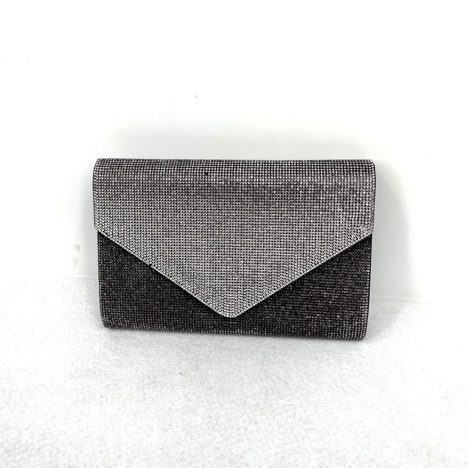 Aldo Geaven Rhinestone Clutch Bling Cocktail Crossbody Handbag Purse Chain Strap Aldo Geaven Rhinestone Clutch Bling Cocktail Crossbody Handbag Purse Chain Strap