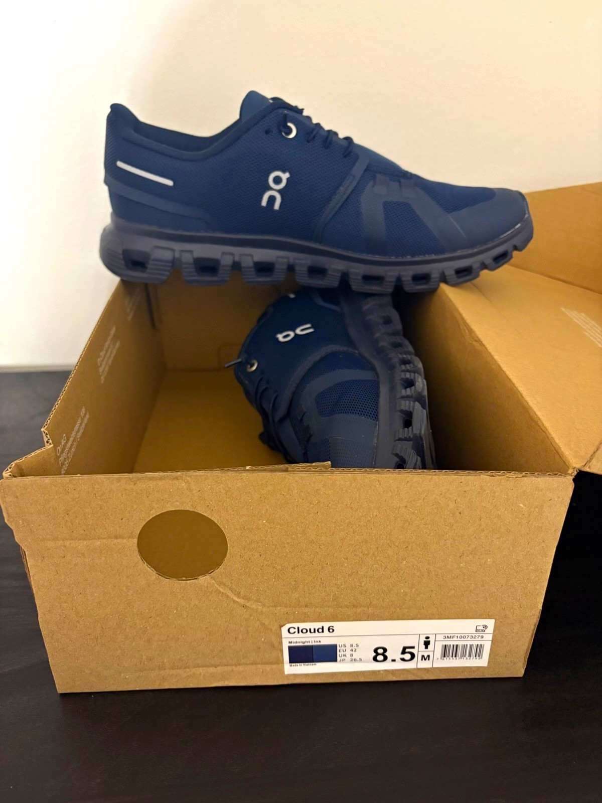 On Cloud 6 Men’s Low Top Lace-Up Mesh Sneakers Midnight Ink Blue 8.5 M