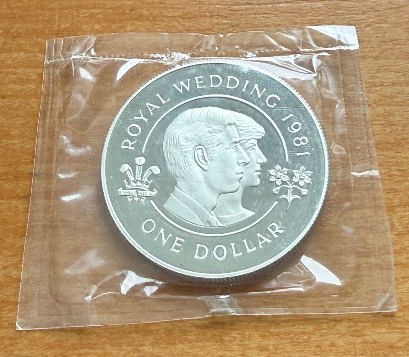 Bermuda 1981 Silver $1 Dollar PROOF Royal Wedding Original Mint Sealed Bermuda 1981 Silver $1 Dollar PROOF Royal Wedding Original Mint Sealed