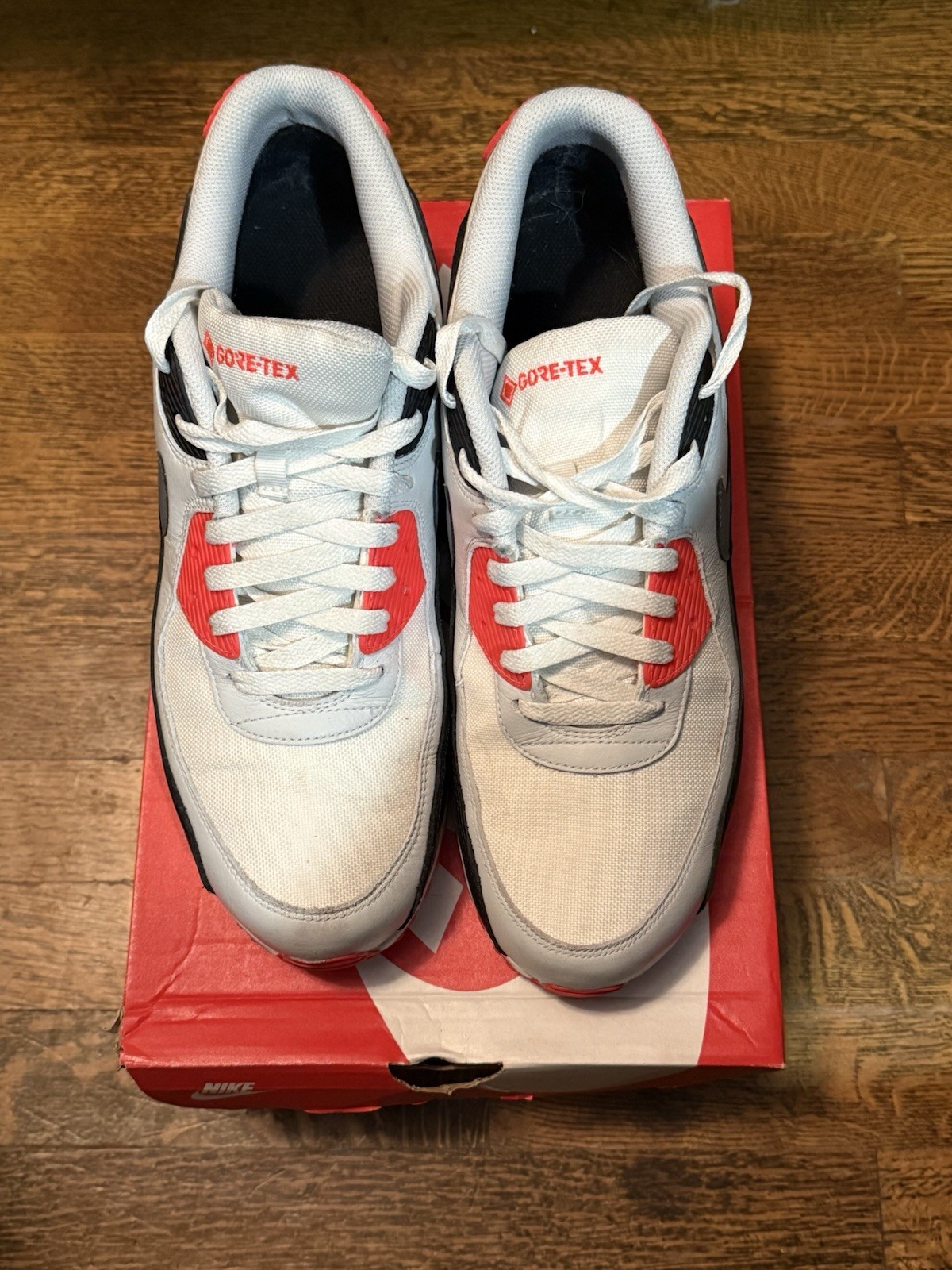 Size 12 - Nike Air Max 90 GORE-TEX Infrared Size 12 - Nike Air Max 90 GORE-TEX Infrared