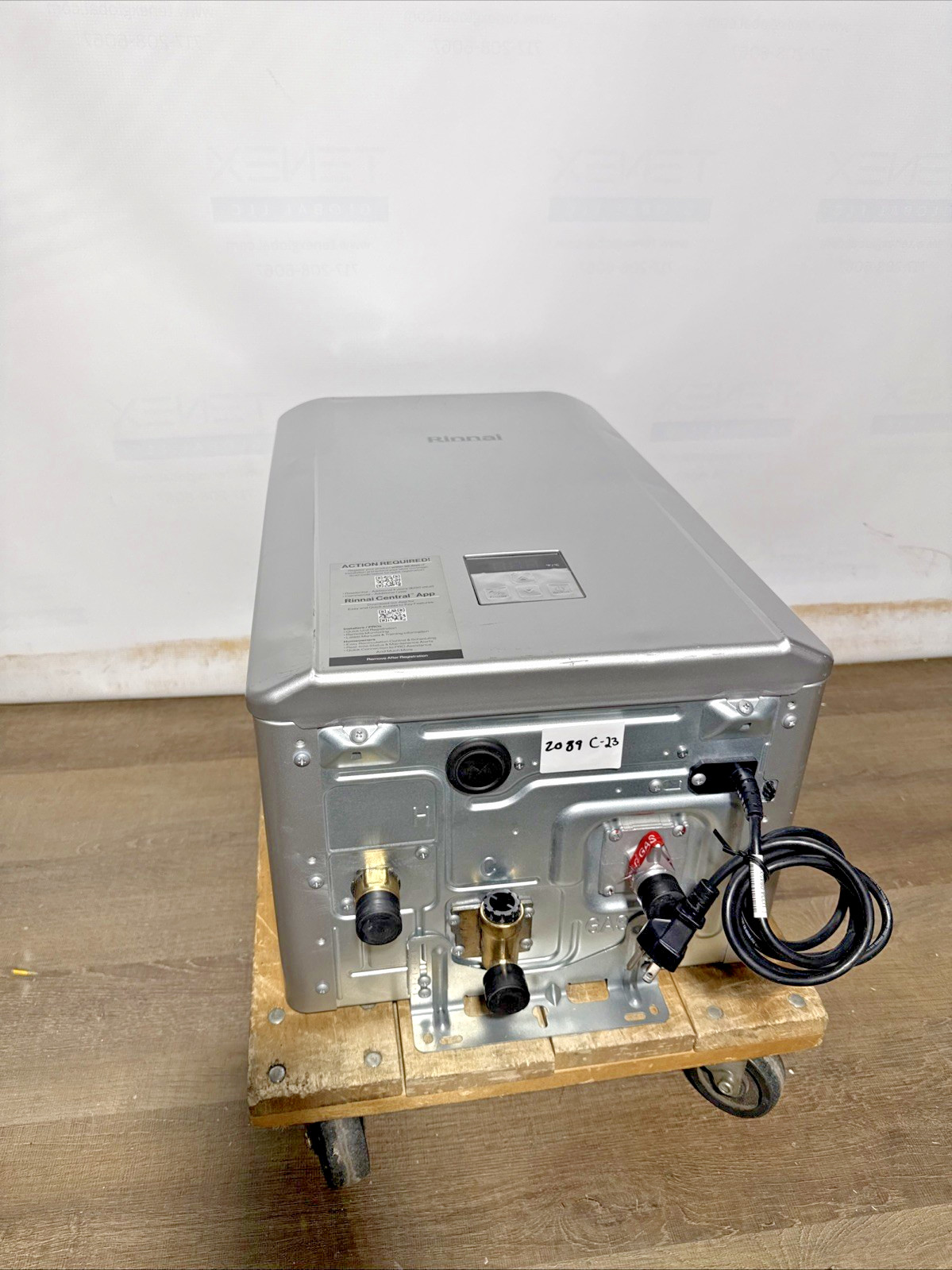 Rinnai RE199iN Indoor Tankless Water Heater 199k BTU Natural Gas (C-23 #2089) Rinnai RE199iN Indoor Tankless Water Heater 199k BTU Natural Gas (C-23 #2089)
