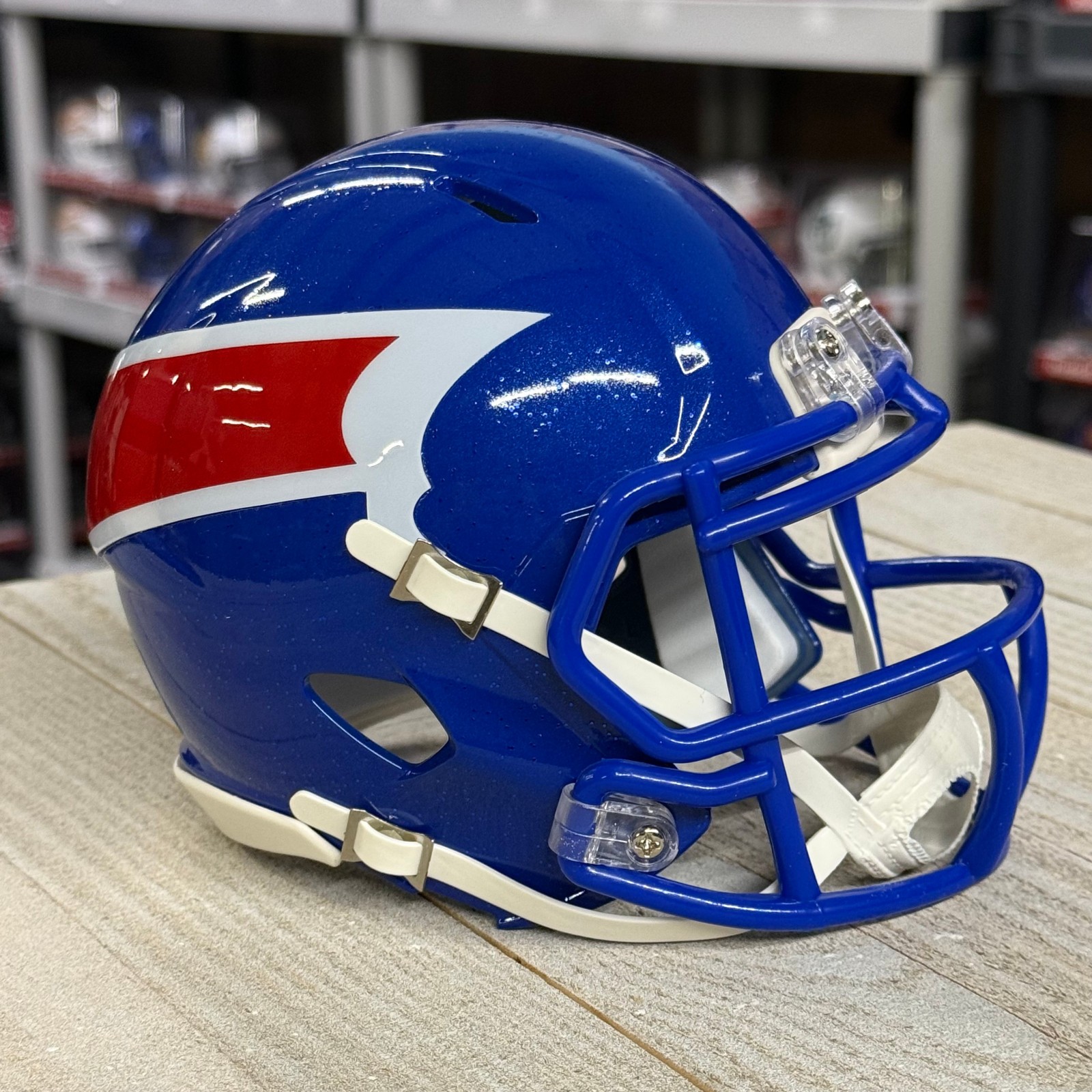 NO BOX Buffalo Bills 2026 Alternate Riddell Mini Football Helmet *Helmet is Fine