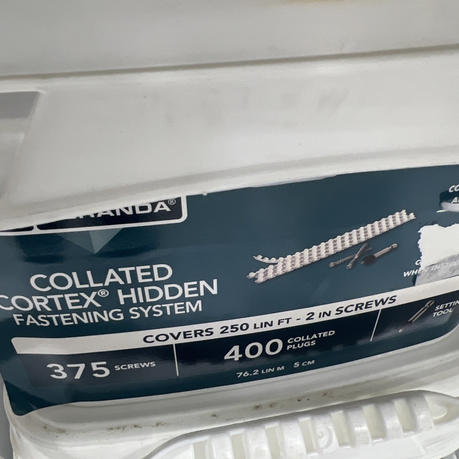 Veranda Collated Cortex Hidden Fastening System 375 Screw 400 White Plugs Veranda Collated Cortex Hidden Fastening System 375 Screw 400 White Plugs