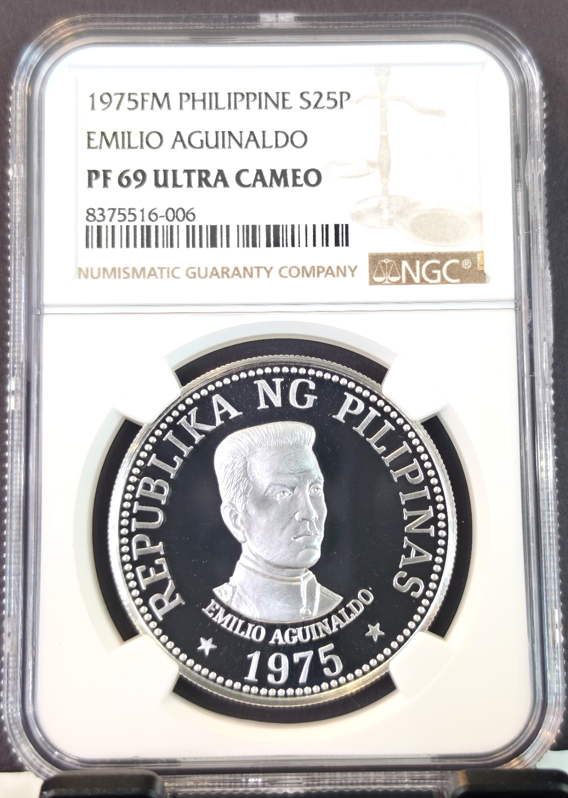 1975 PHILIPPINES SILVER 25 PISO EMILIO AGUINALDO NGC PF 69 ULTRA CAMEO GEM PROOF 1975 PHILIPPINES SILVER 25 PISO EMILIO AGUINALDO NGC PF 69 ULTRA CAMEO GEM PROOF