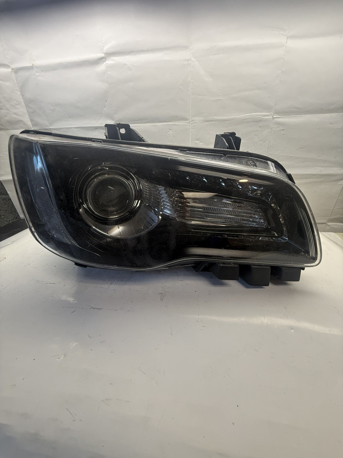 2015-2023 Chrysler 300 Right Passenger HID Xenon AFS Headlight OEM 68402942AB