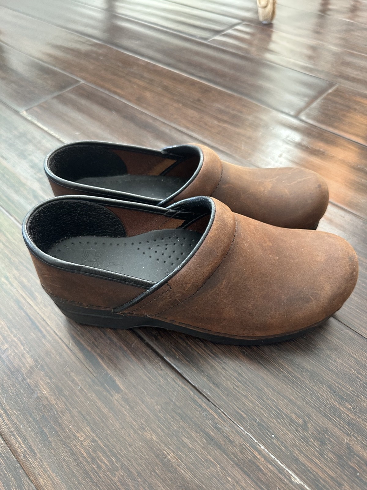 Dansko Professional Antique Brown Oiled Clog Size 39 Women
