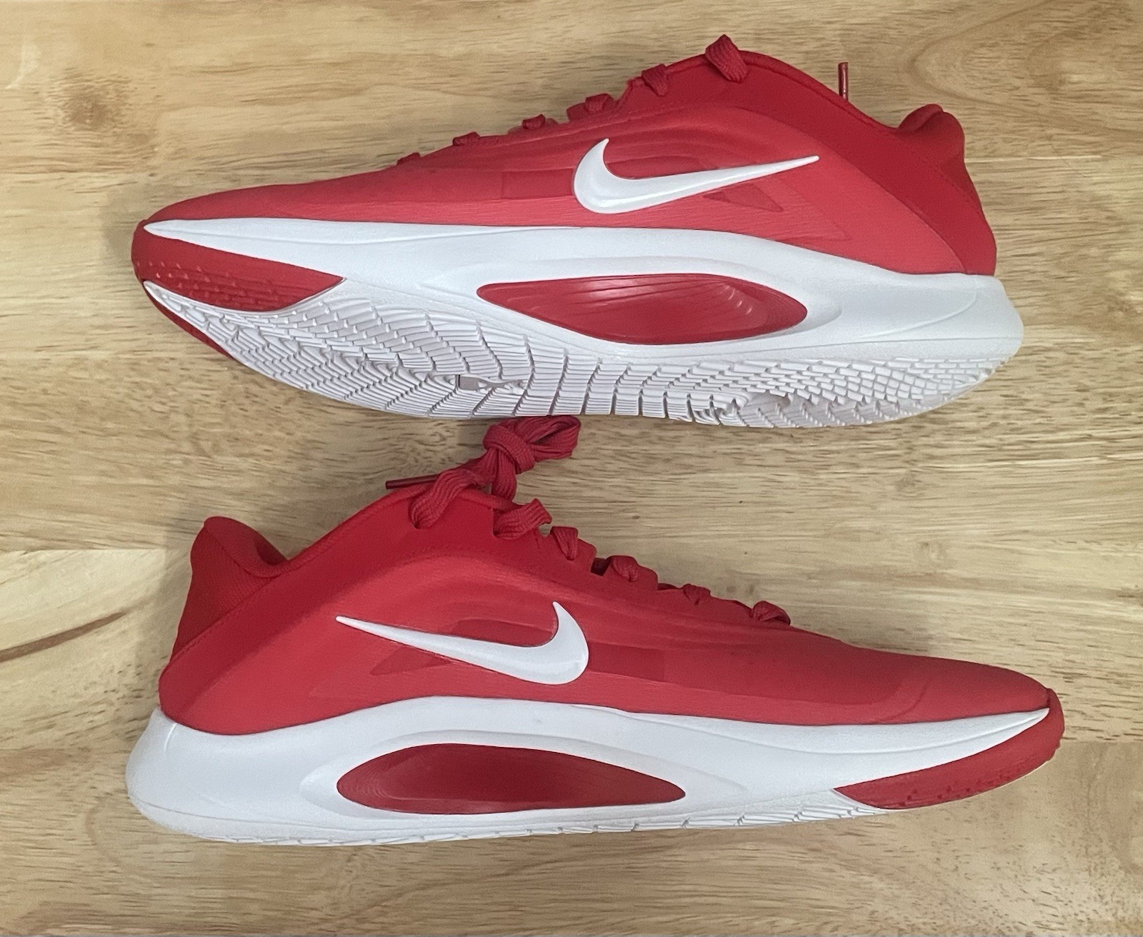 Nike A\'One Aja Wilson University Red White HQ8500-600 Women’s Size 11.5 / 10 Men Nike A\'One Aja Wilson University Red White HQ8500-600 Women’s Size 11.5 / 10 Men