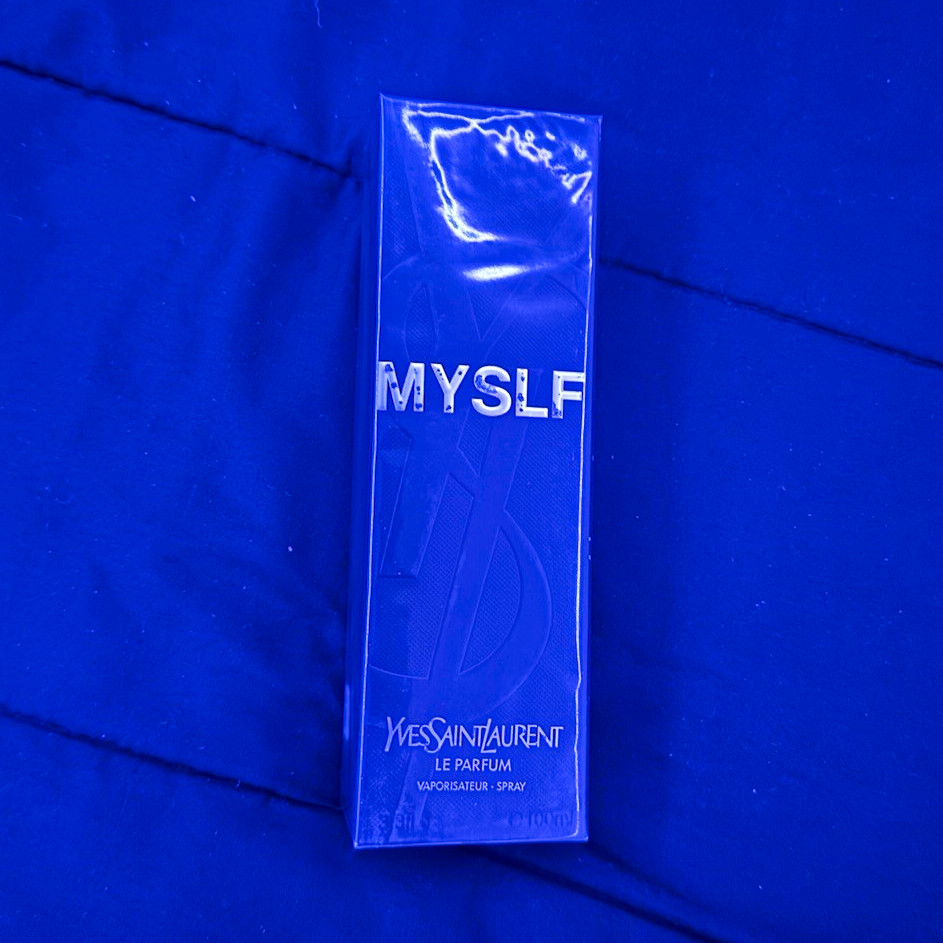 Yves Saint Laurent MYSLF Le Parfum Spray, Regular Size 3.3 fl oz Yves Saint Laurent MYSLF Le Parfum Spray, Regular Size 3.3 fl oz