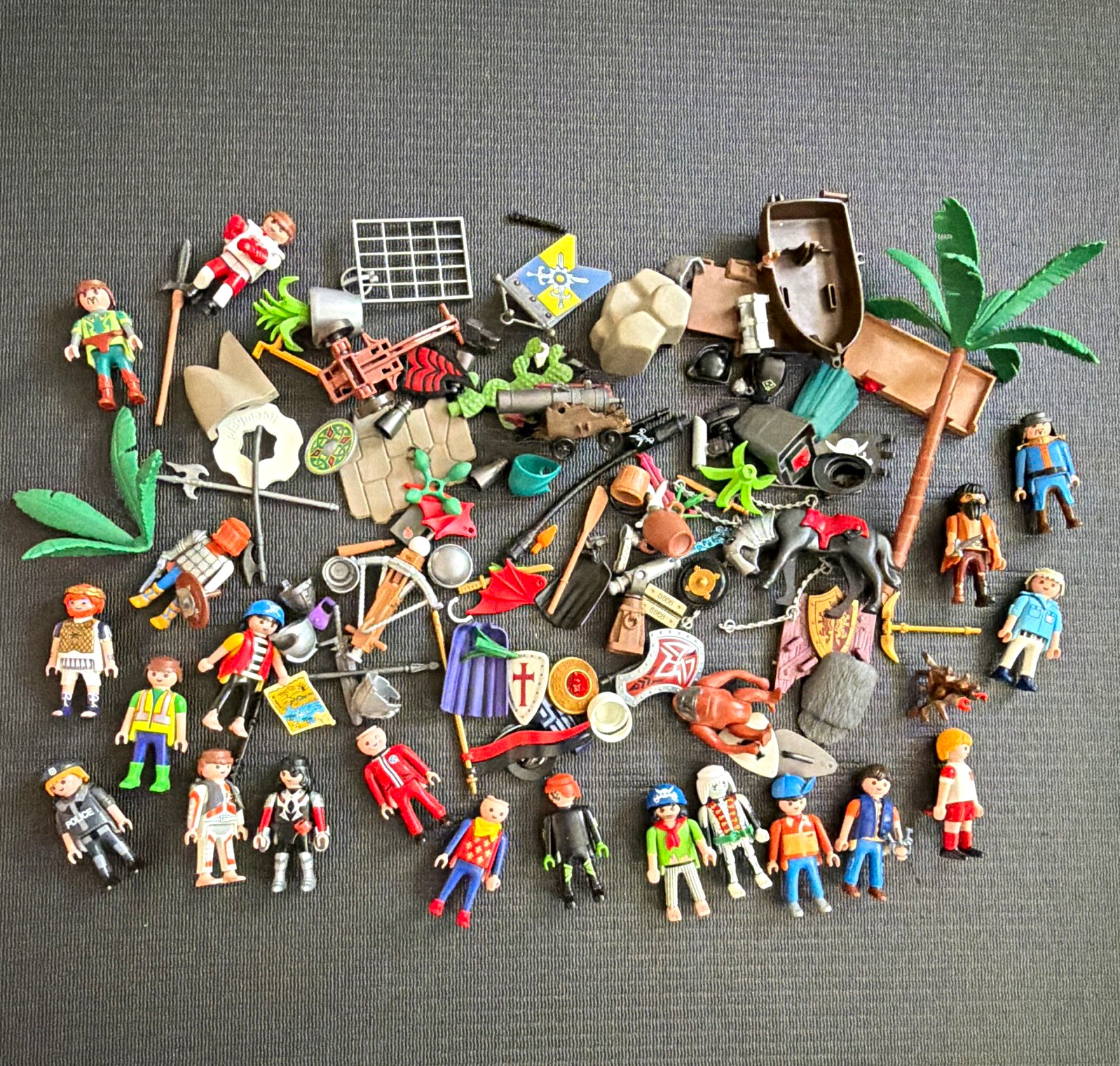 Playmobil Mixed Lot Figures Accessories Weapons Shields Horse Ape Palm Tree Boat Playmobil Mixed Lot Figures Accessories Weapons Shields Horse Ape Palm Tree Boat
