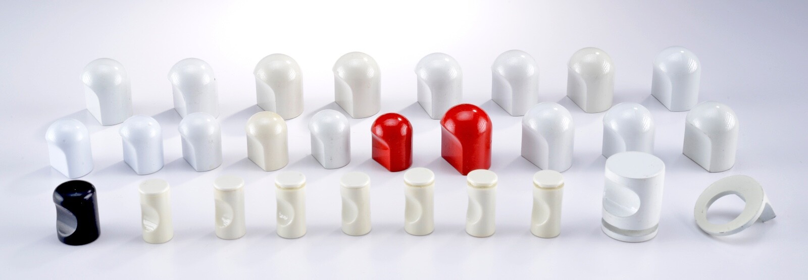 Vintage Mid Century Modern Drawer Pulls Enameled Metal White-Red - Drexel Era Vintage Mid Century Modern Drawer Pulls Enameled Metal White-Red - Drexel Era