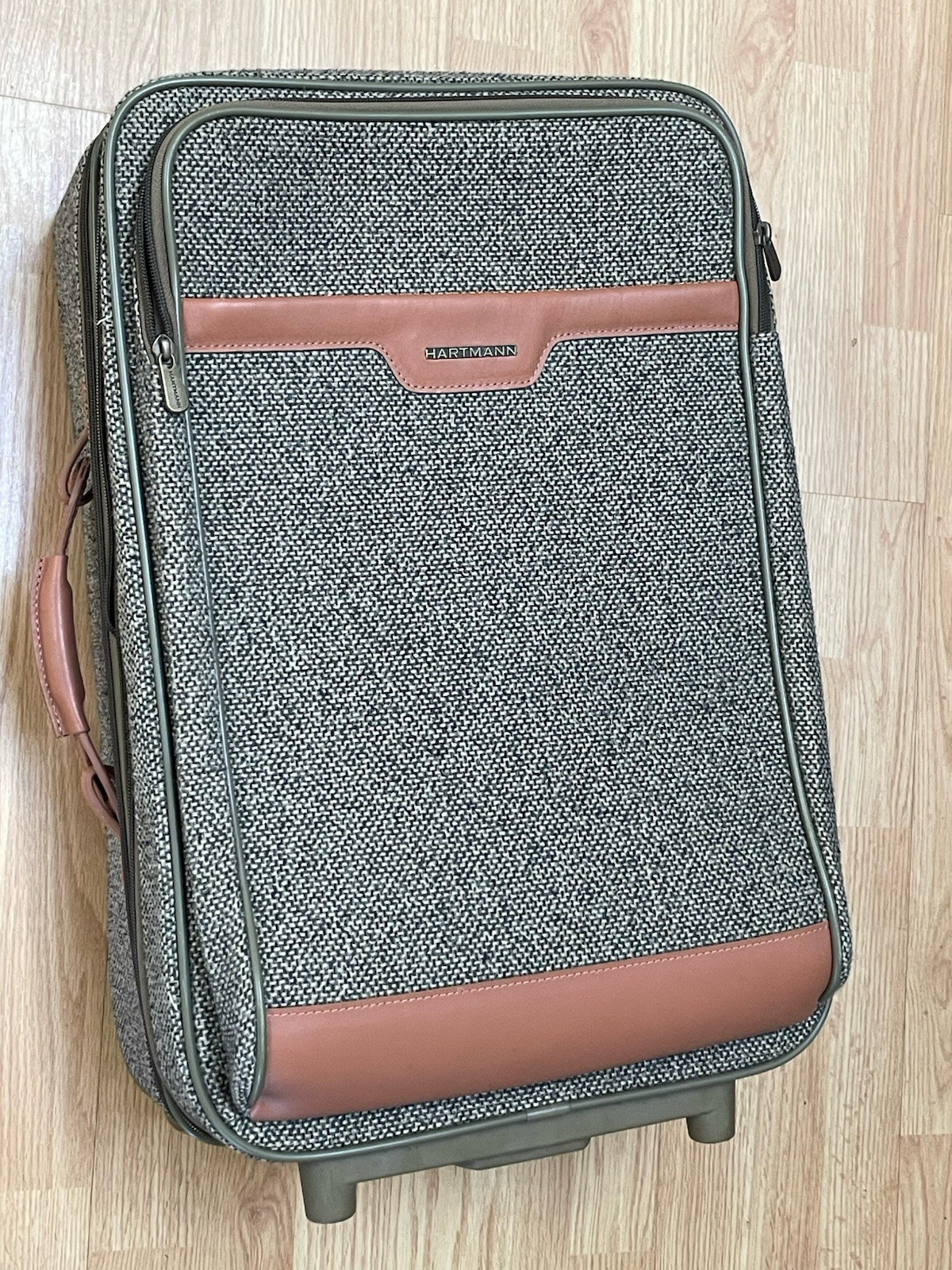 Vintage Hartmann Tweed & Leather Rolling Suitcase Luggage with Lock GRS Tag EUC